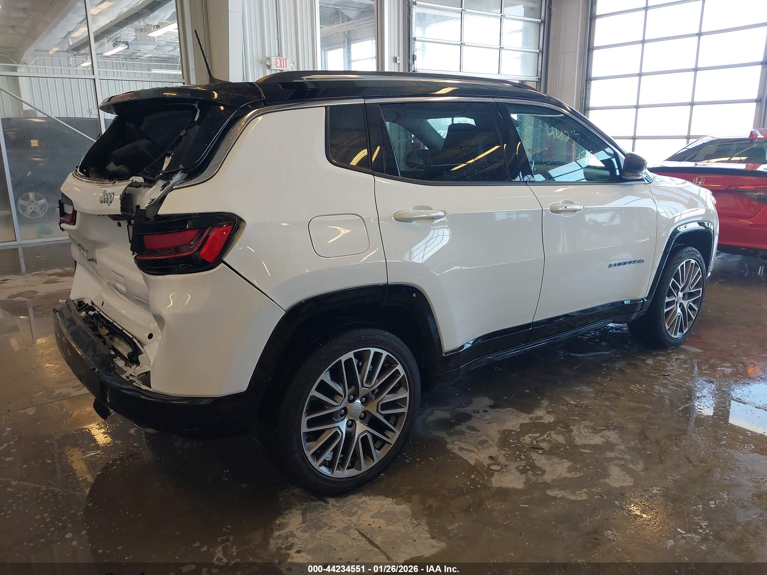 JEEP COMPASS image 4