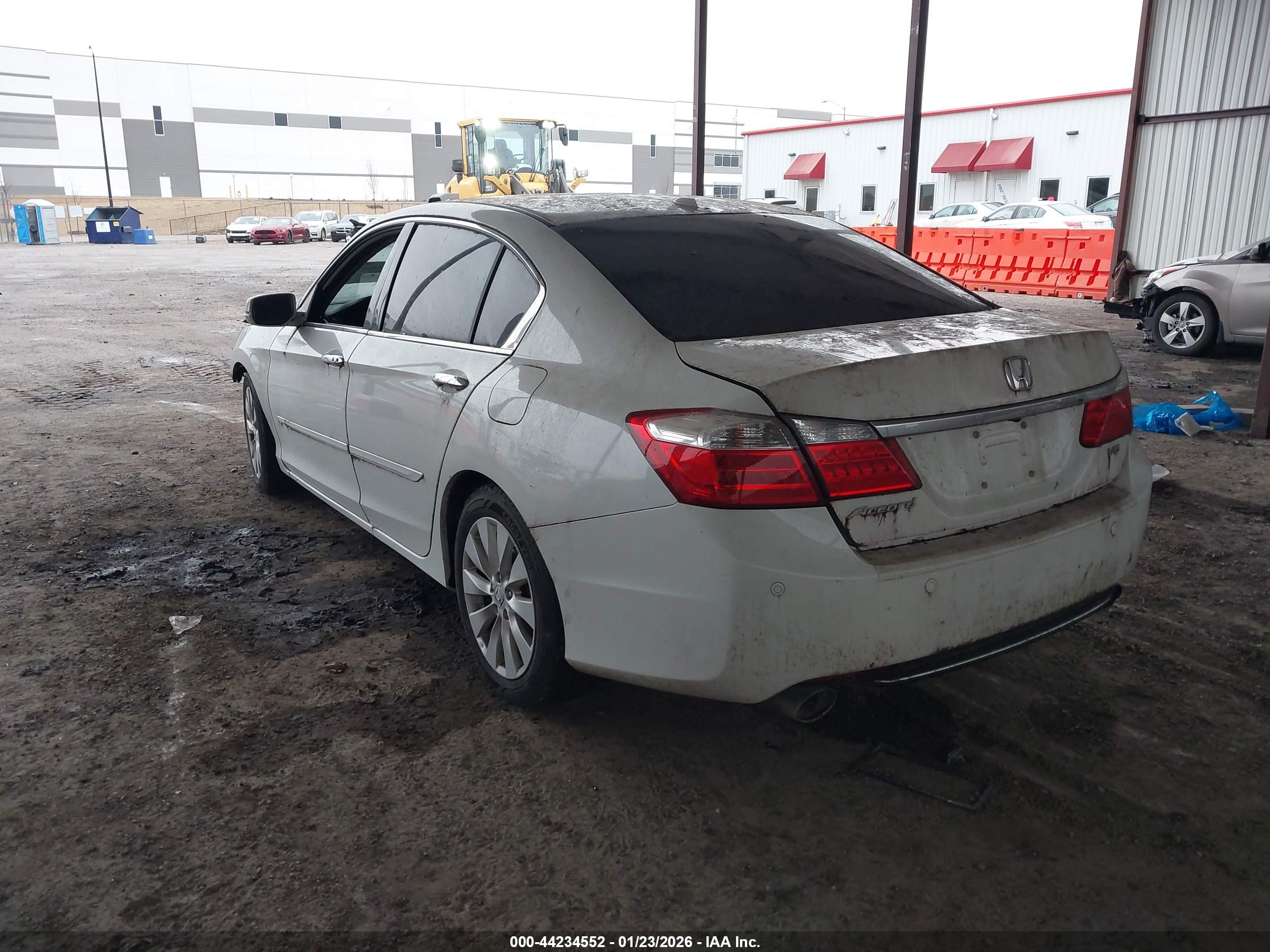 HONDA ACCORD image 3