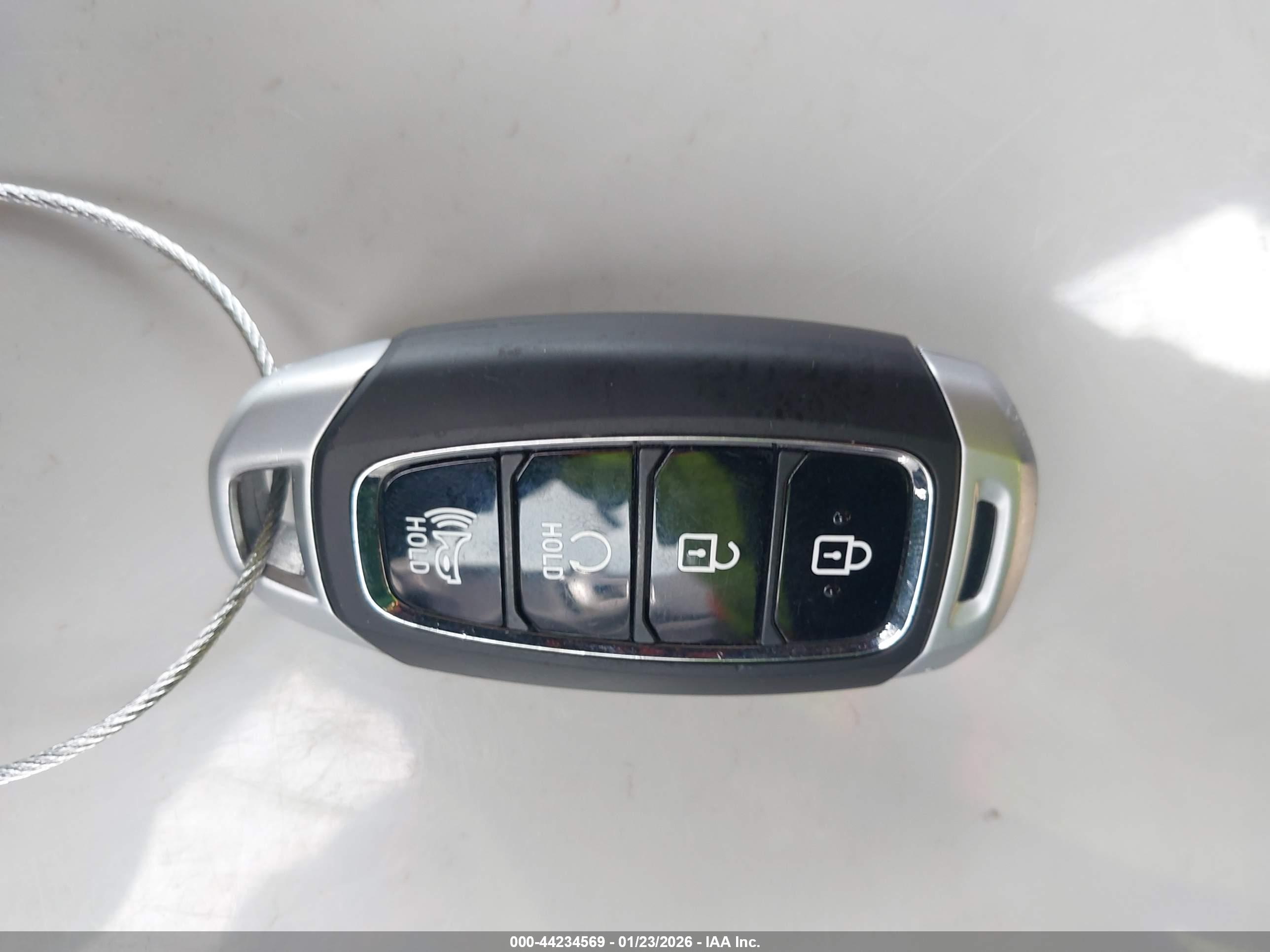 HYUNDAI VENUE image 11