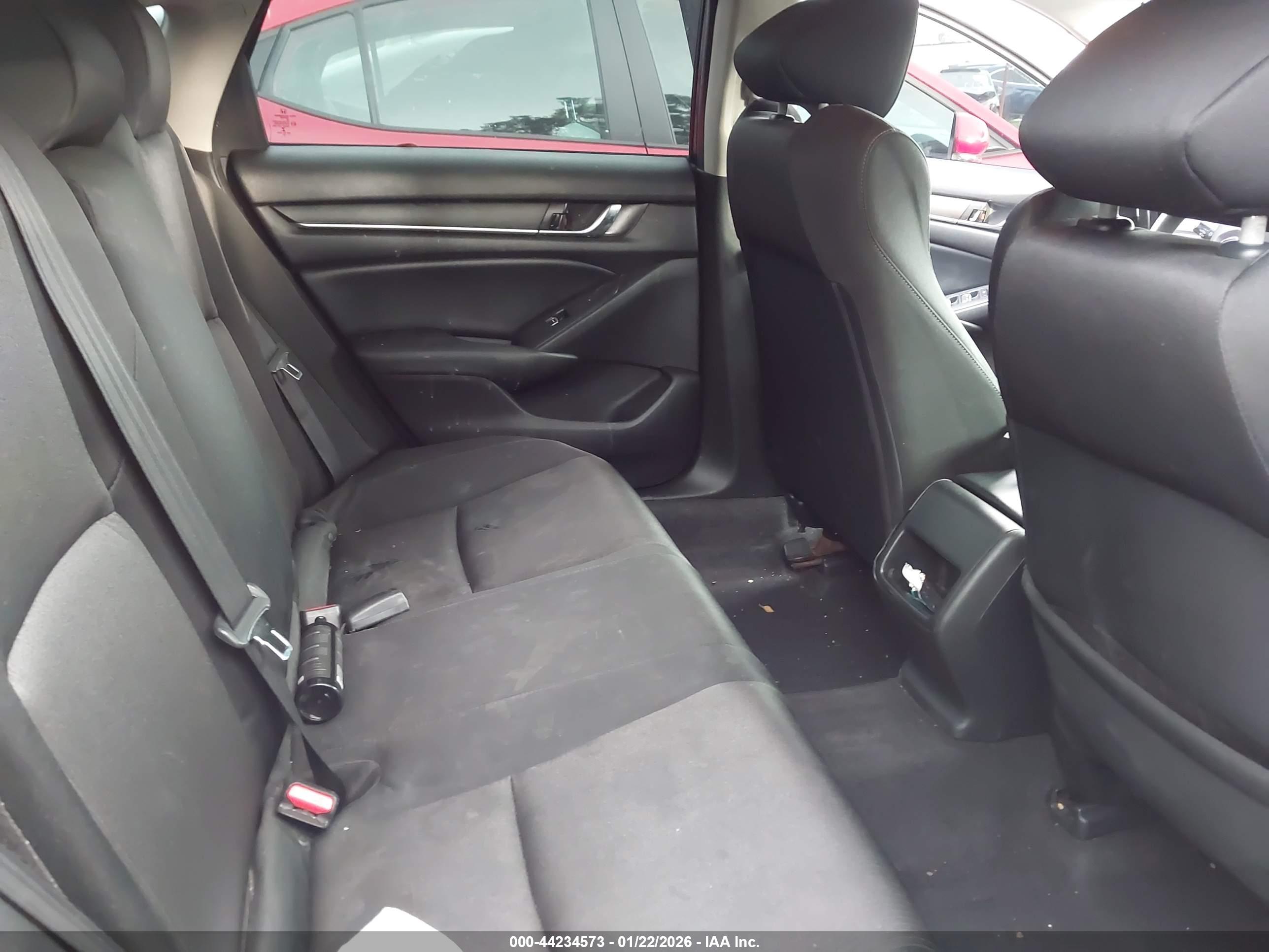 HONDA ACCORD image 8