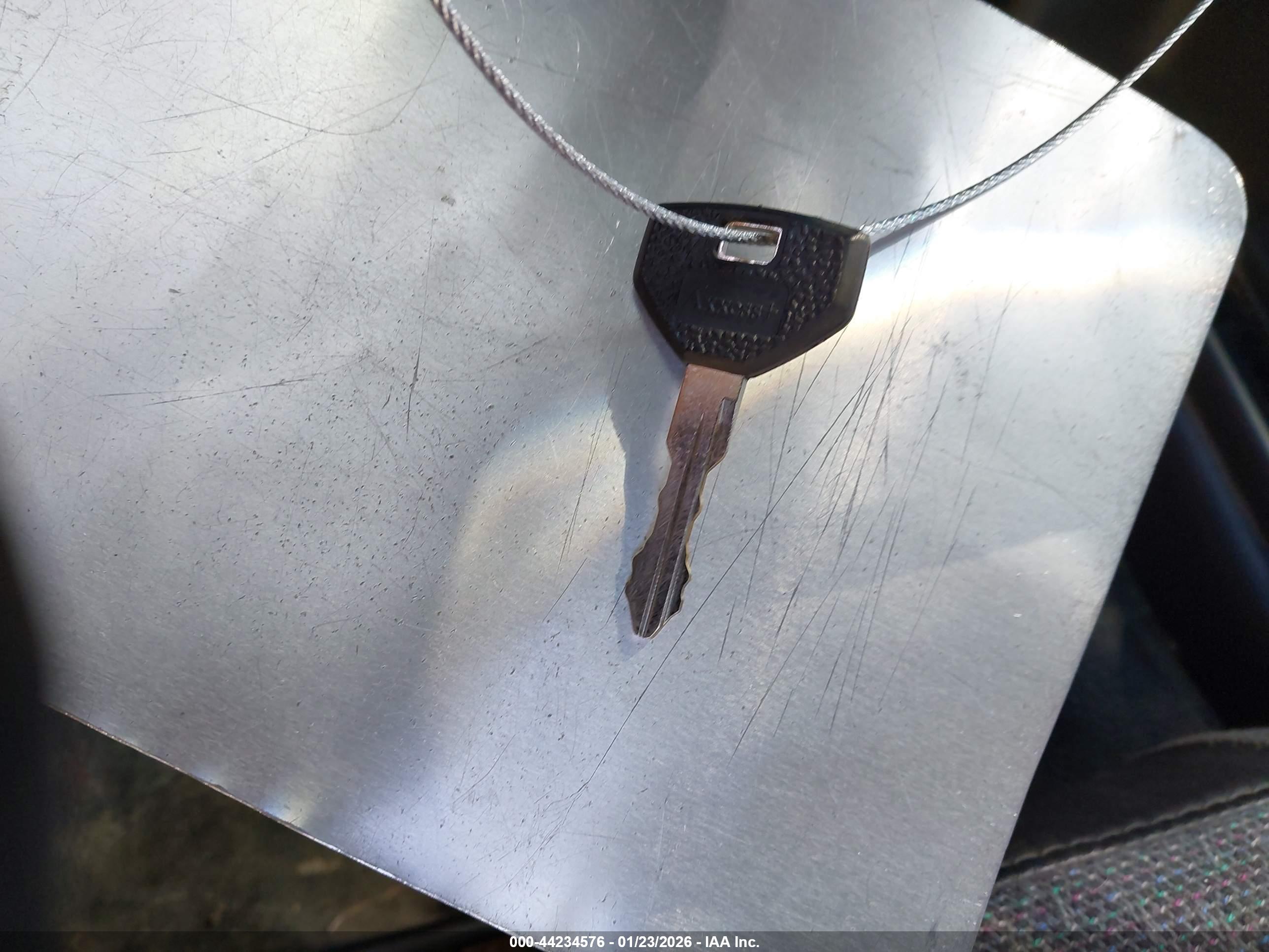 JEEP CHEROKEE image 11