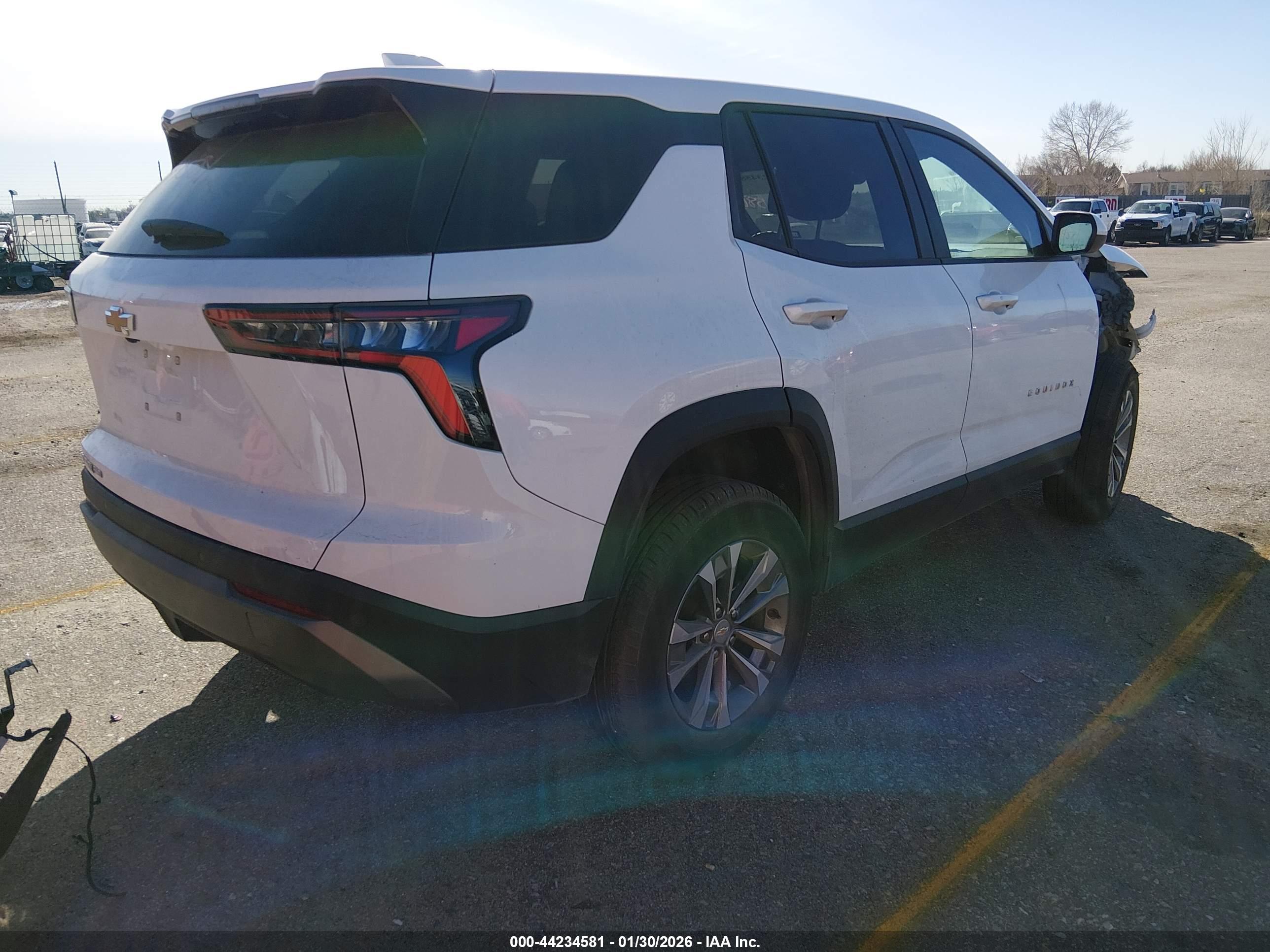 CHEVROLET EQUINOX image 4