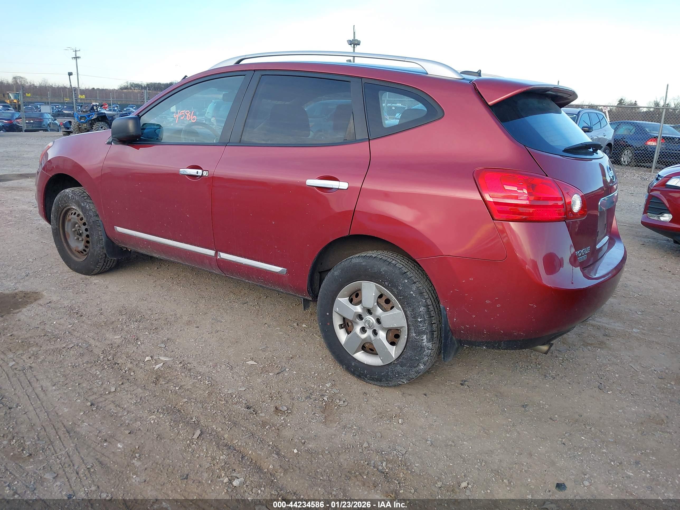 NISSAN ROGUE image 3