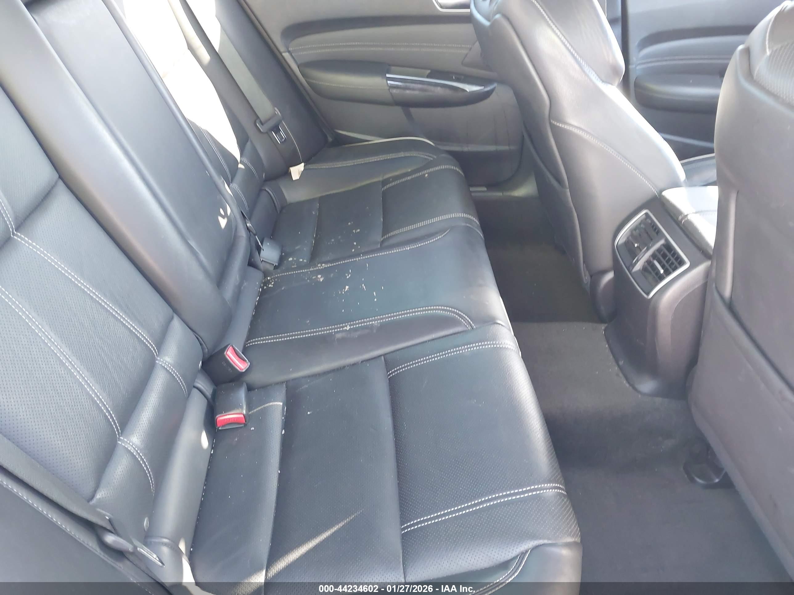 ACURA TLX image 8