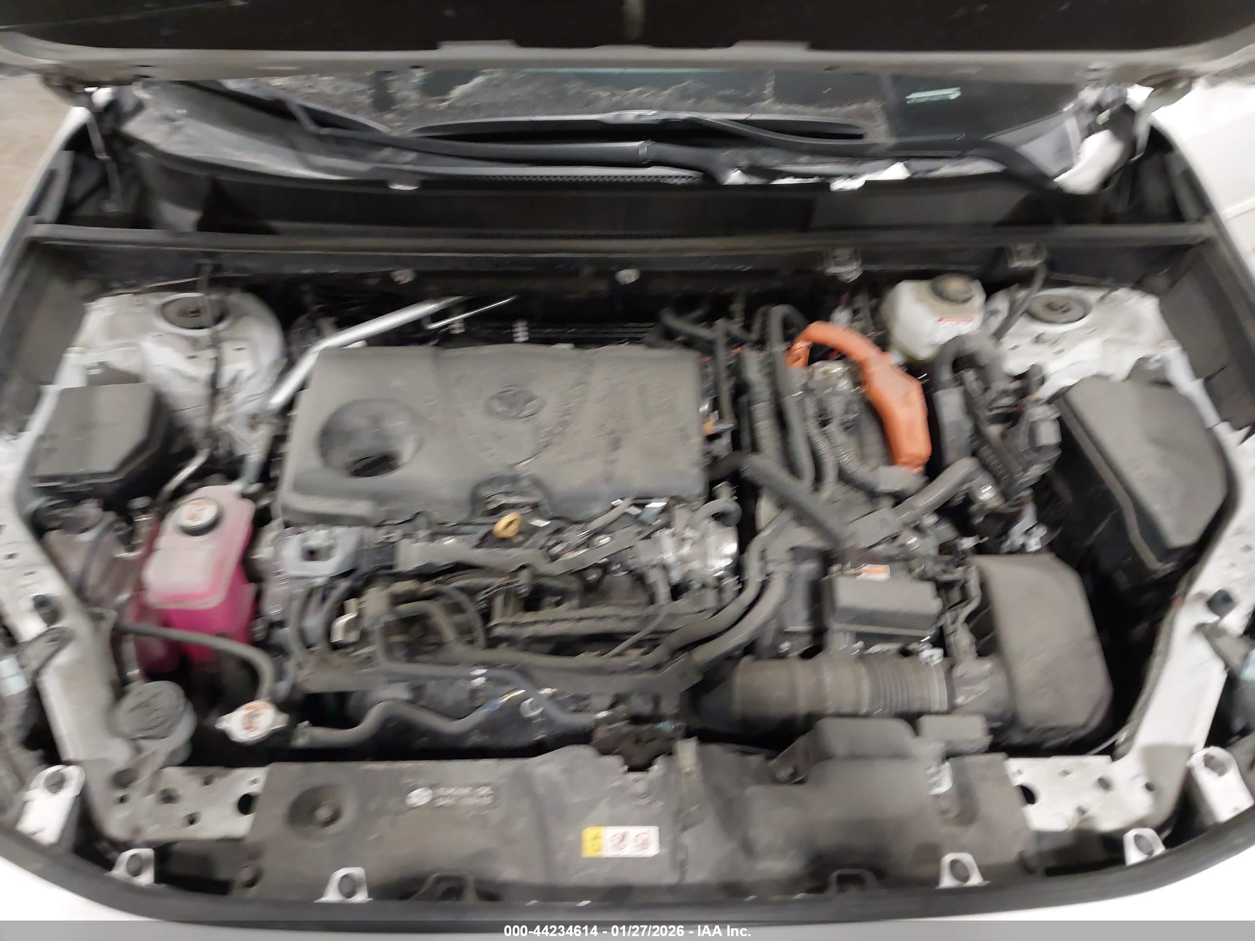 TOYOTA RAV4 image 10