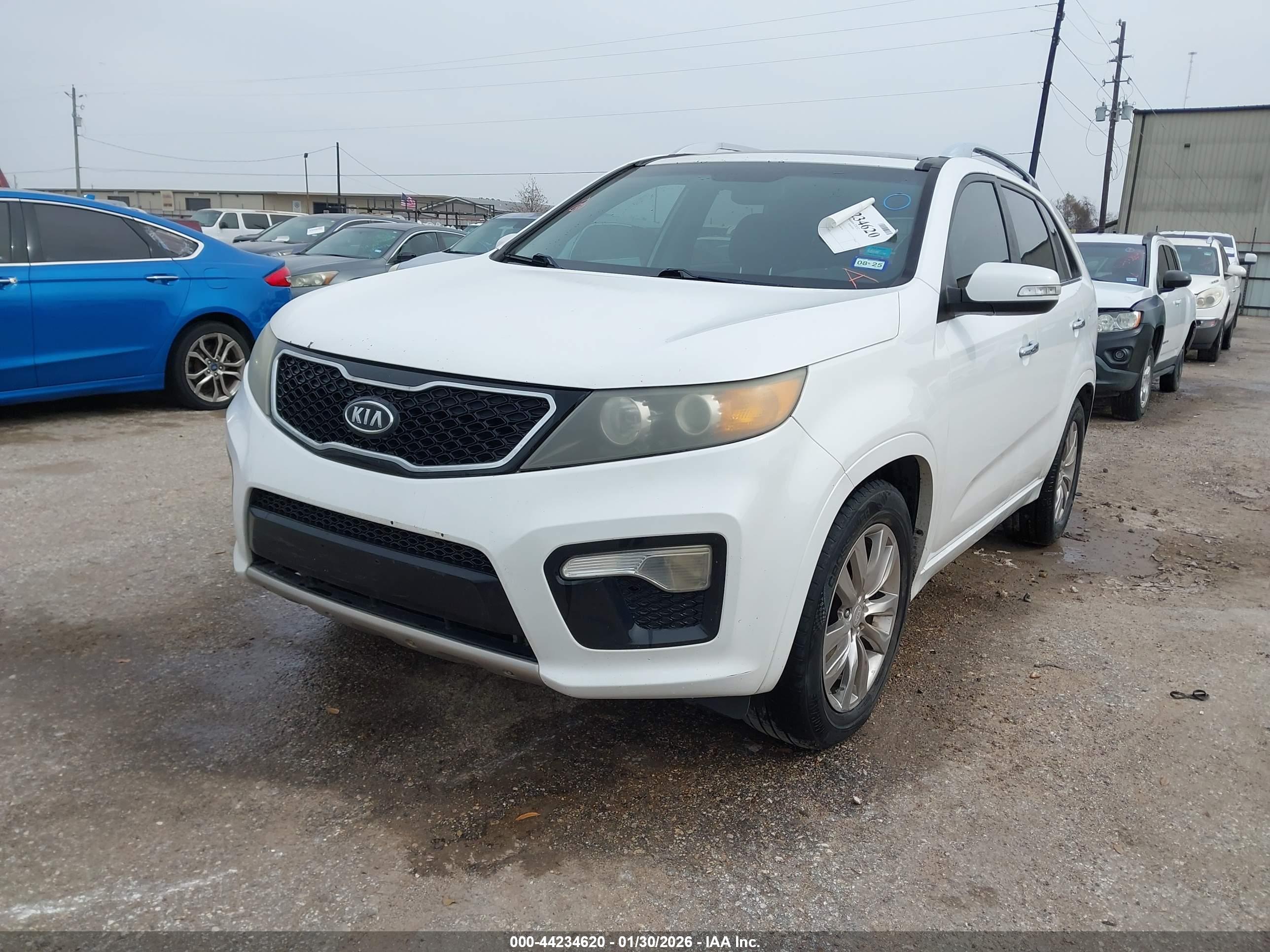 KIA SORENTO image 2