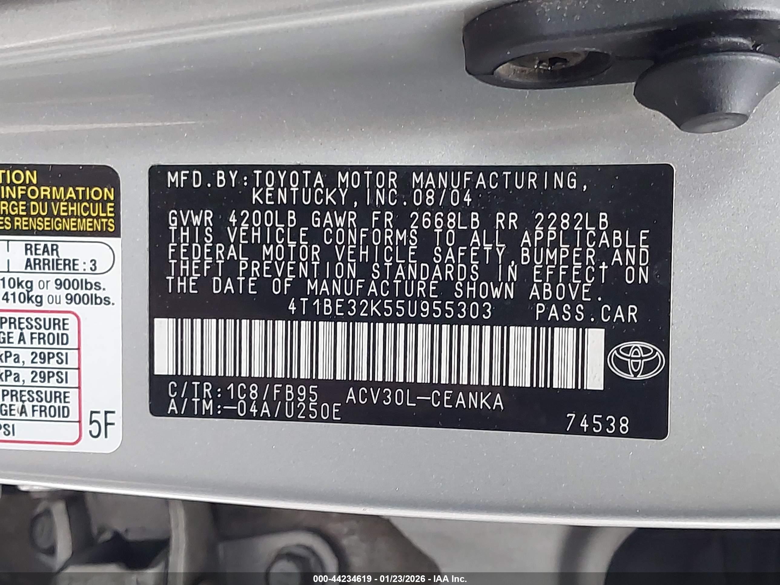 TOYOTA CAMRY image 9