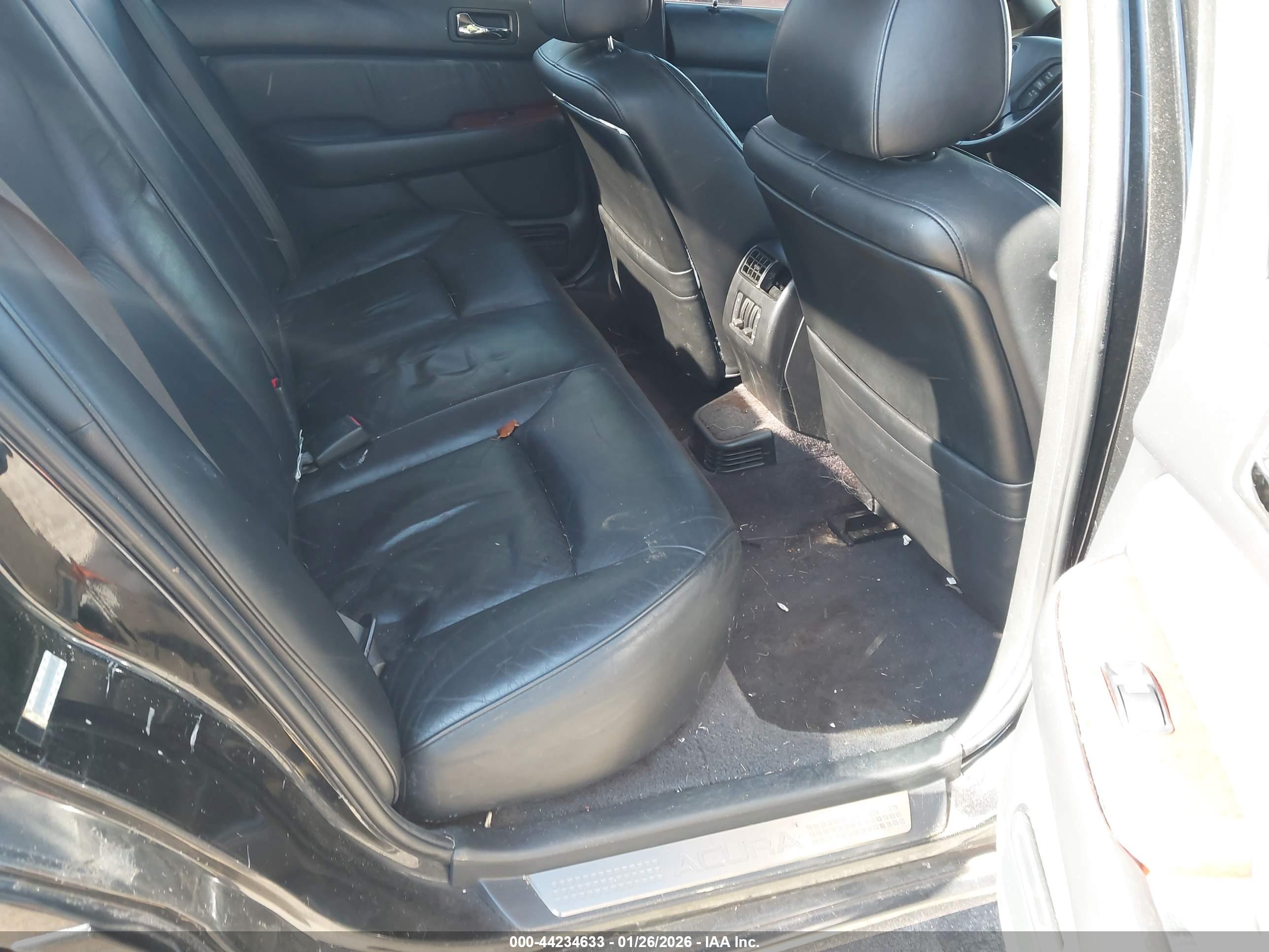 ACURA RL image 8