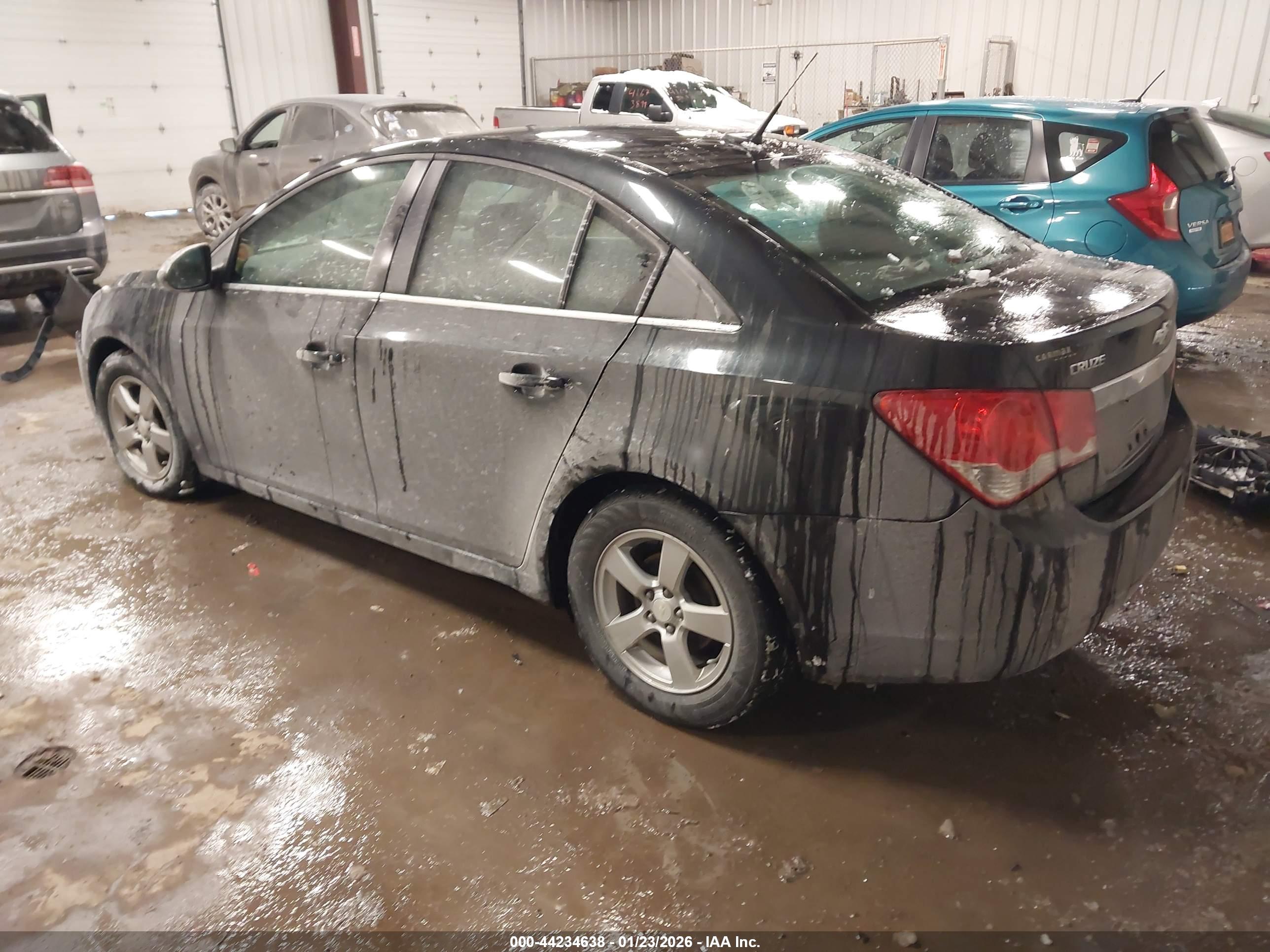 CHEVROLET CRUZE image 3