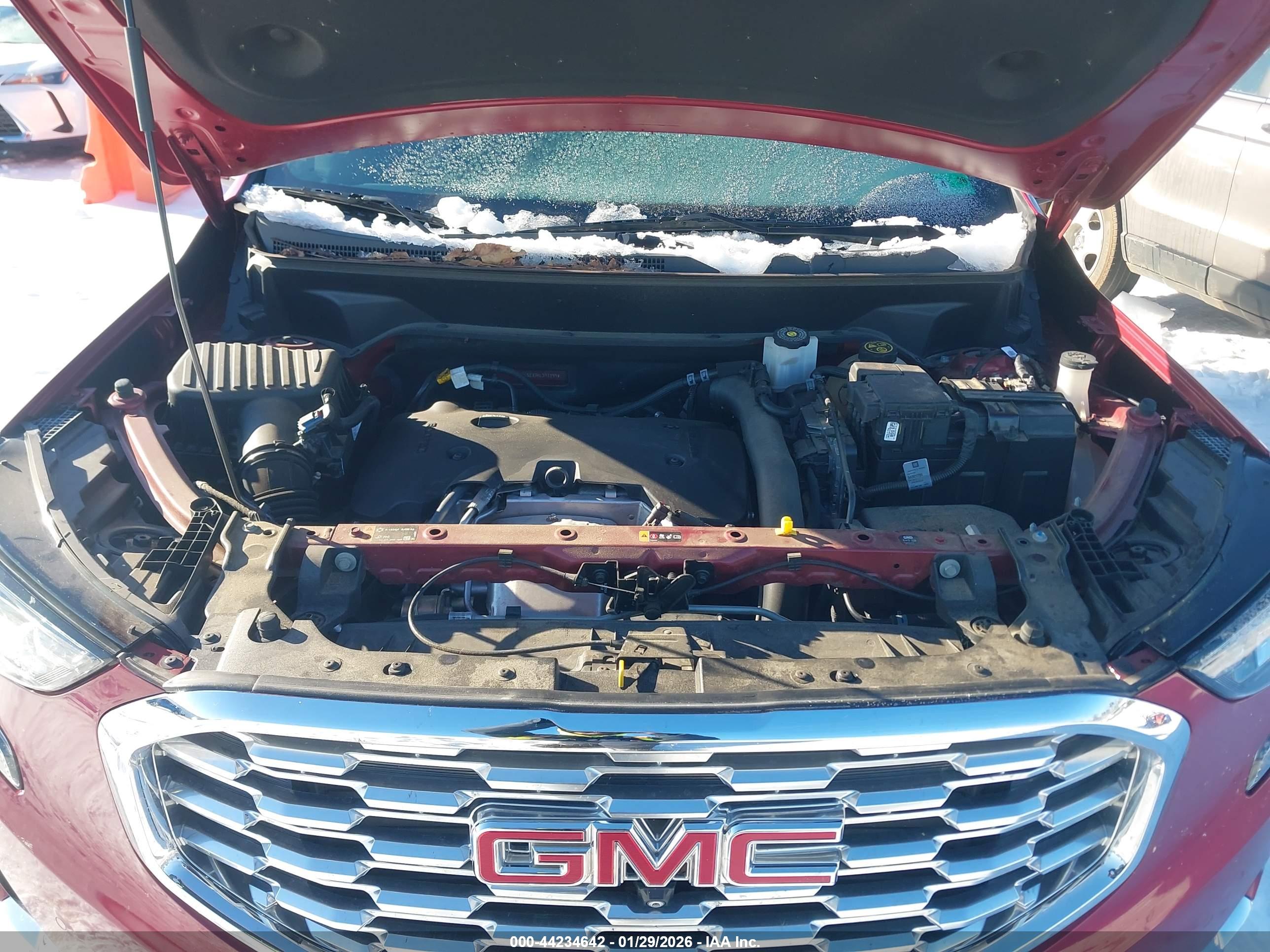 GMC TERRAIN image 10