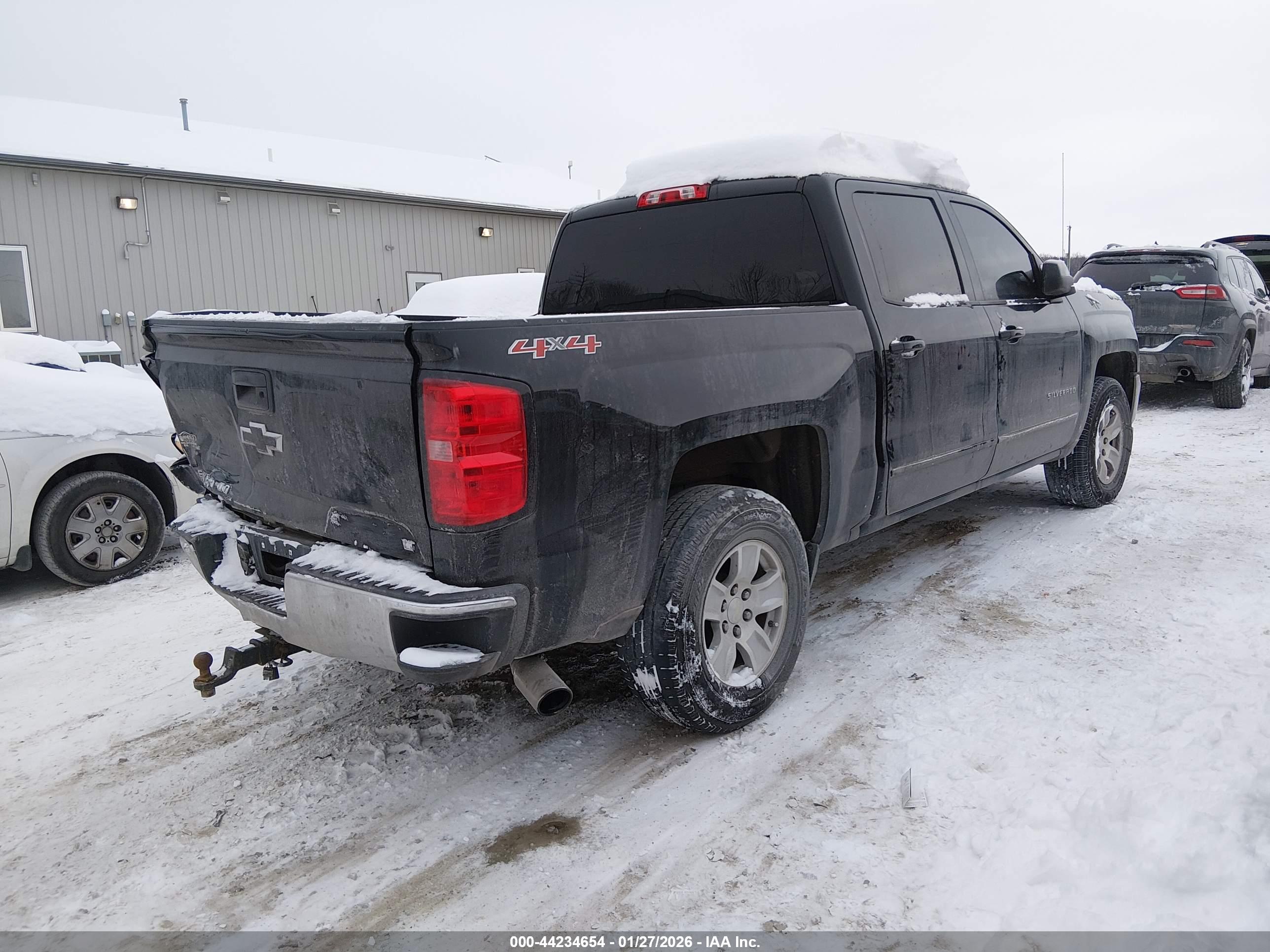 CHEVROLET SILVERADO image 4