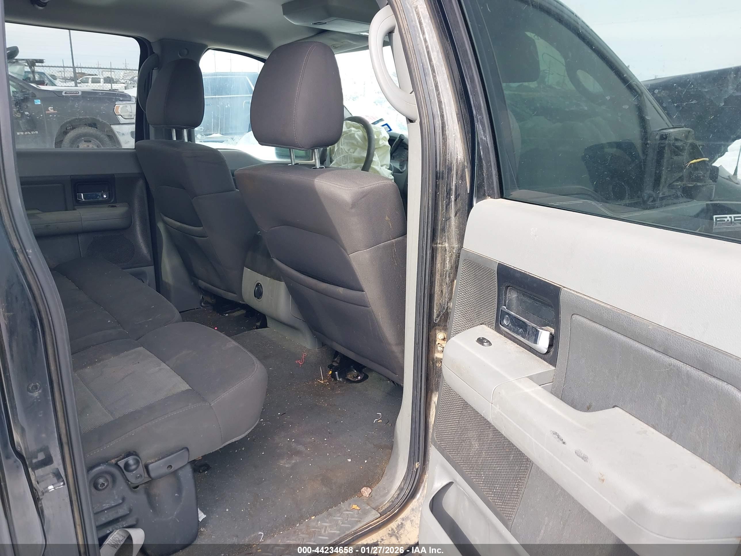 FORD F-150 image 8