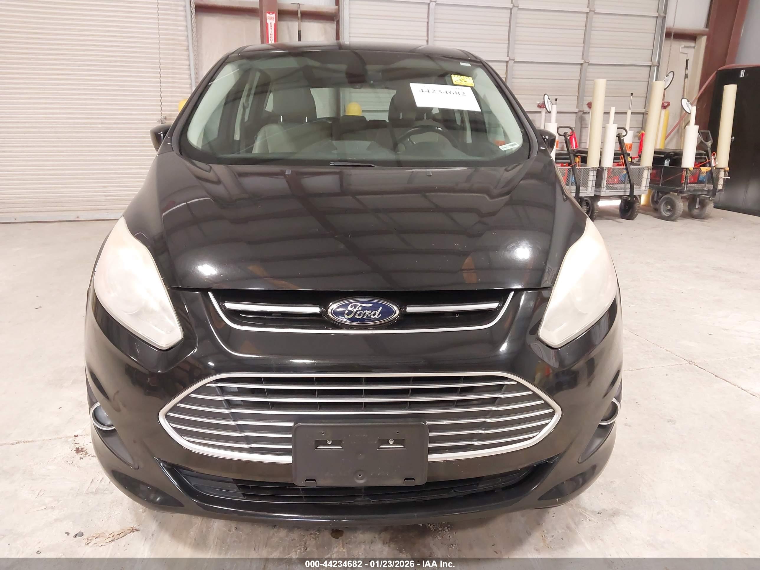 FORD C-MAX image 6