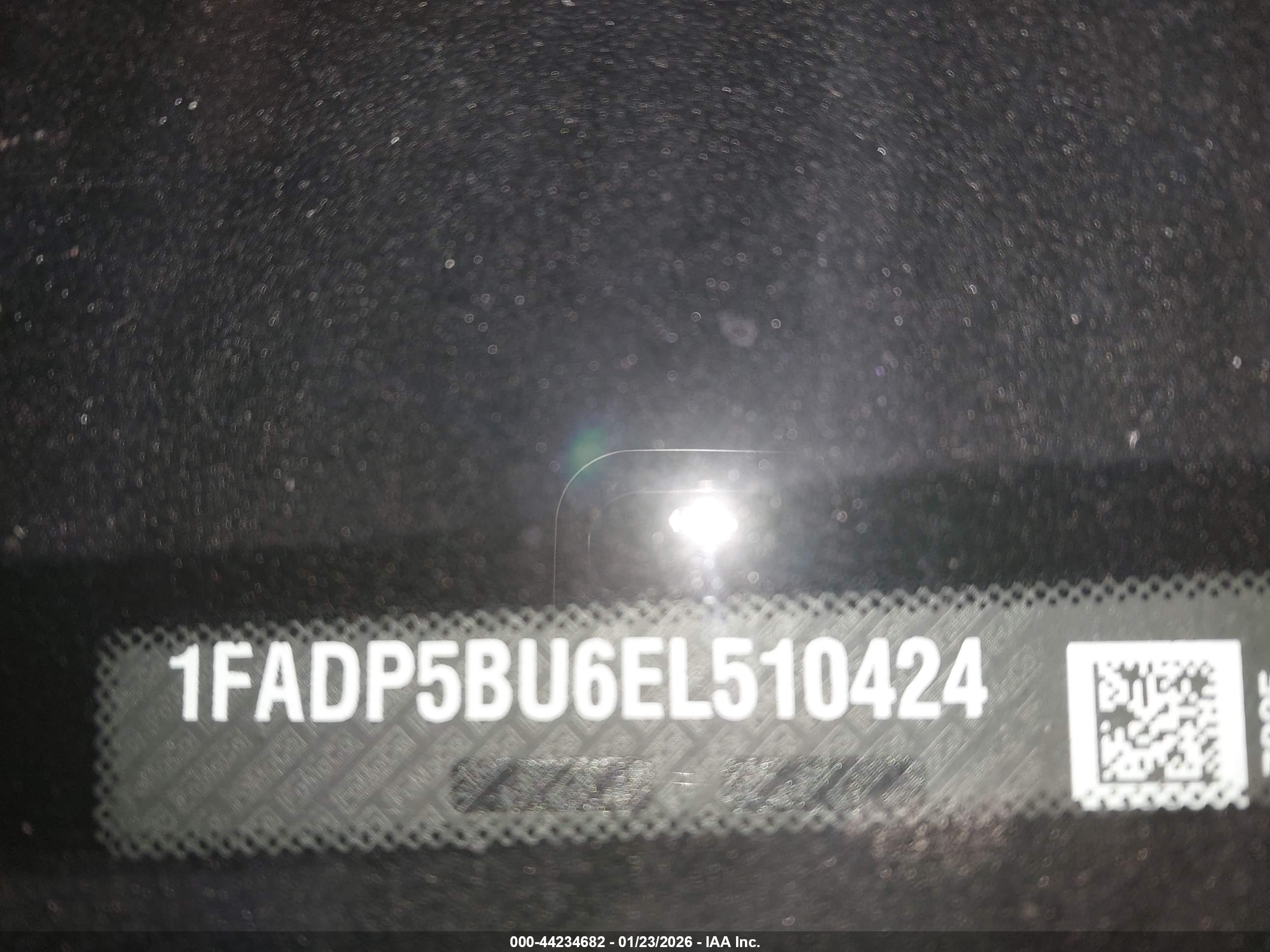 FORD C-MAX image 9