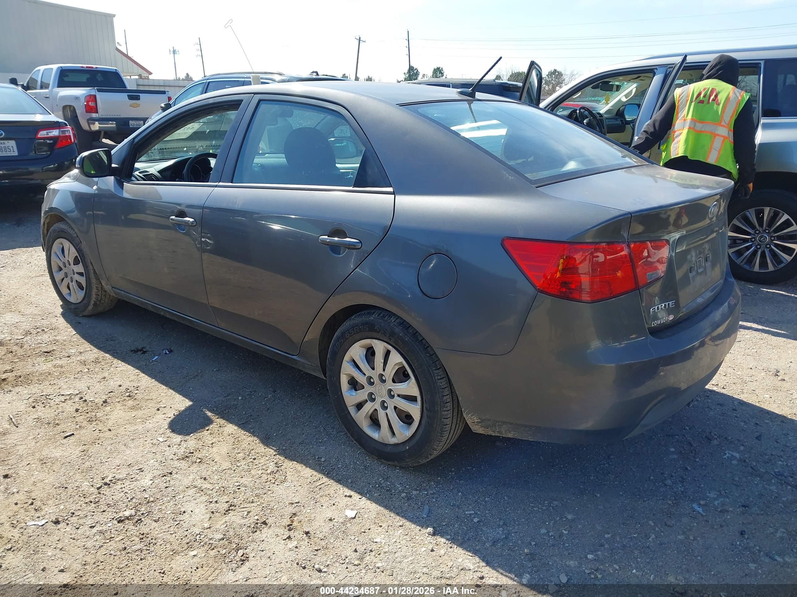 KIA FORTE image 3