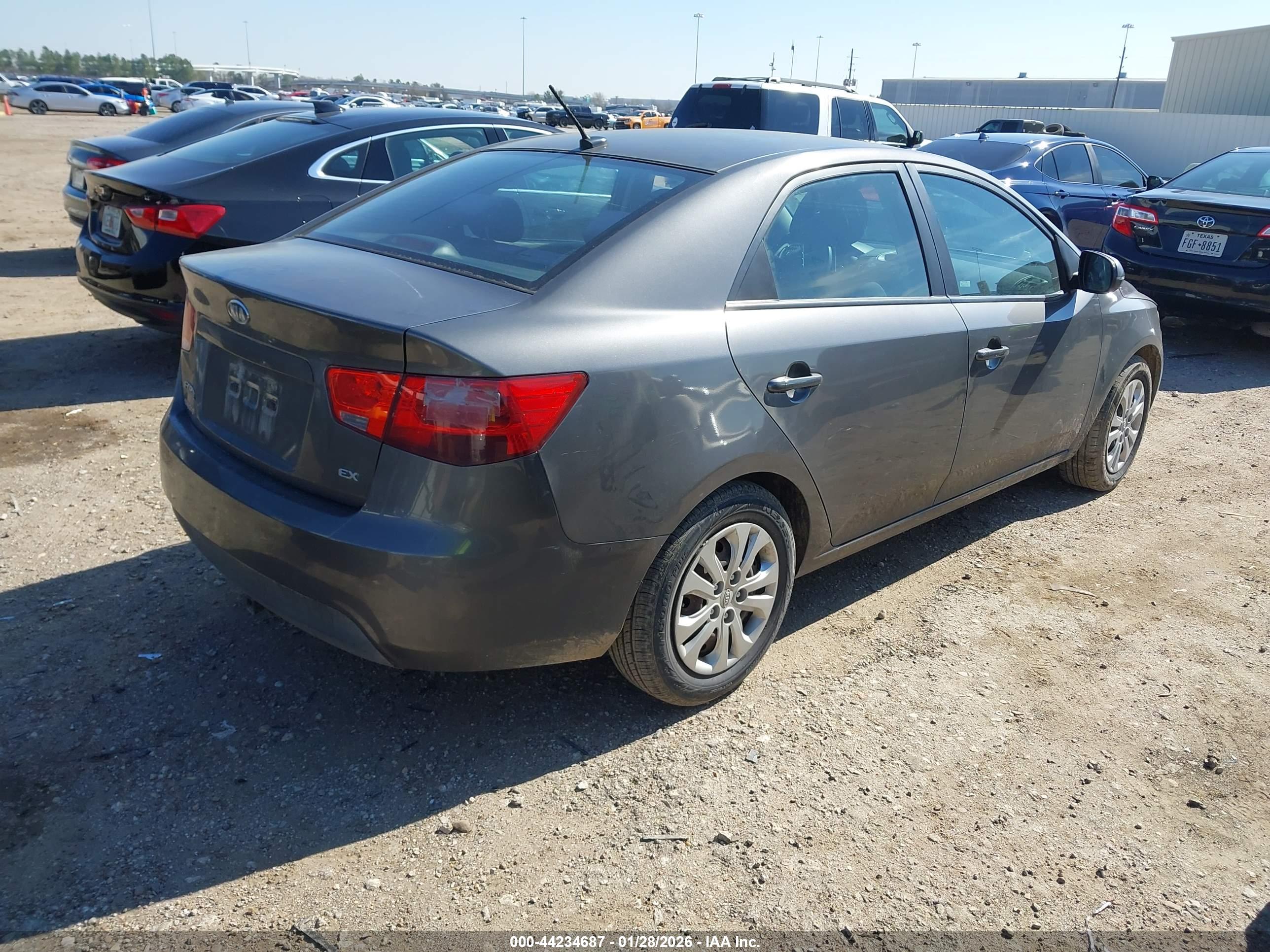 KIA FORTE image 4
