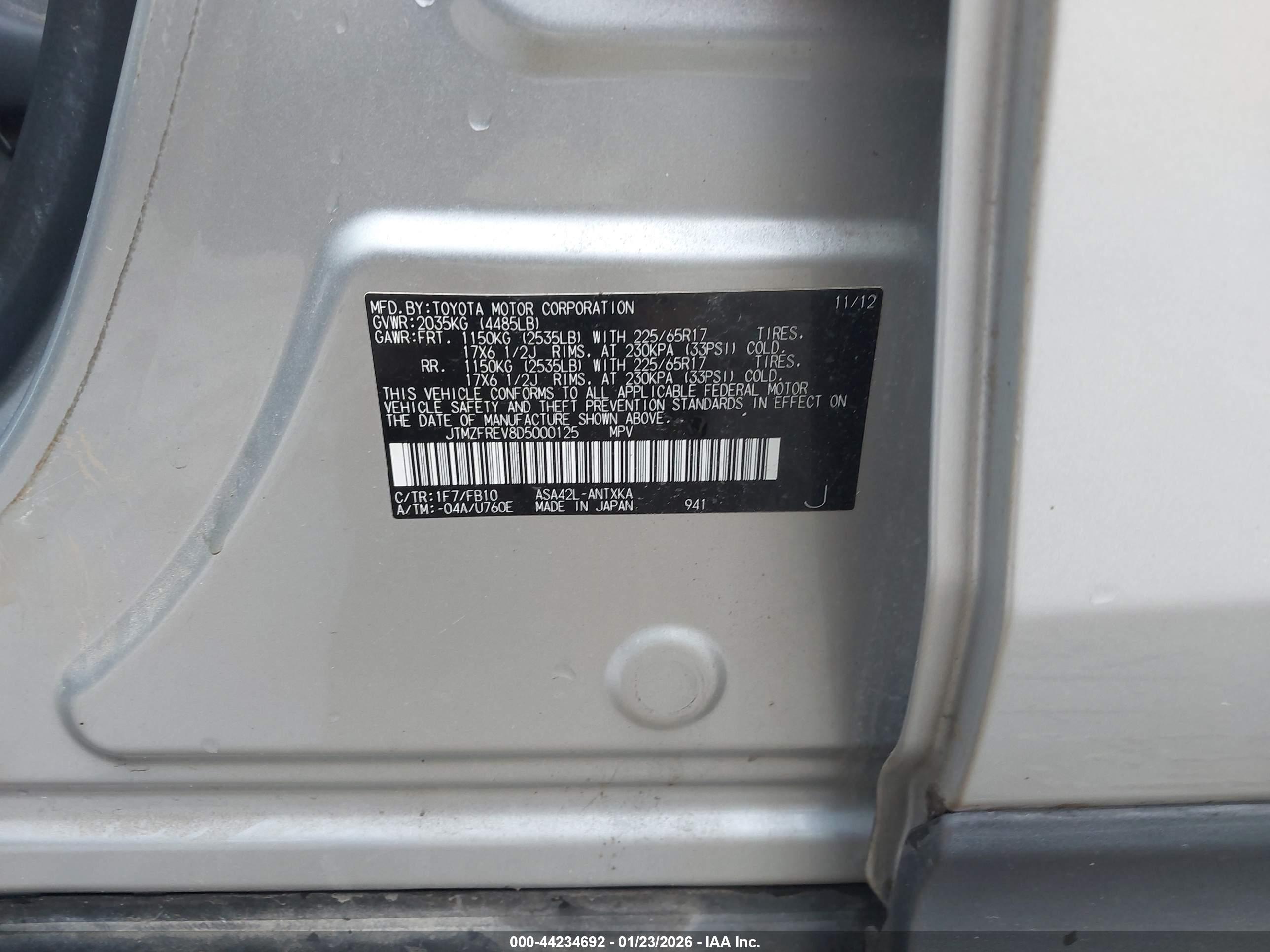 TOYOTA RAV4 image 9