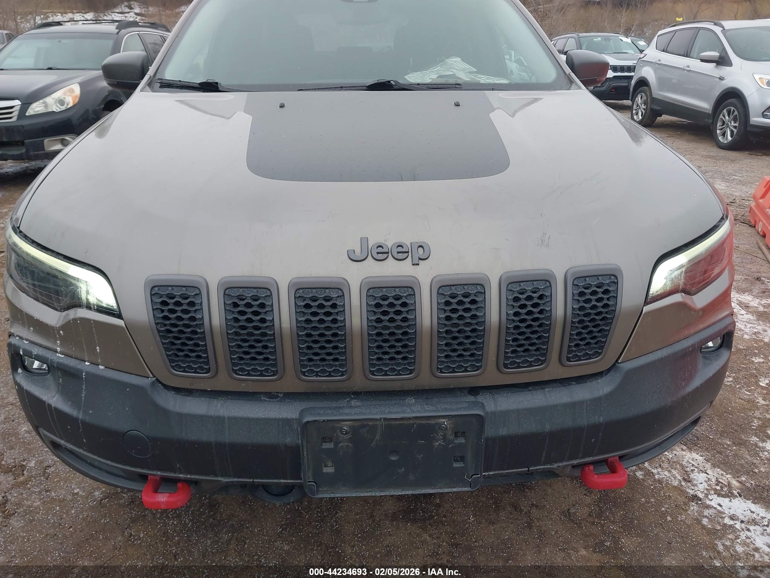 JEEP CHEROKEE image 6