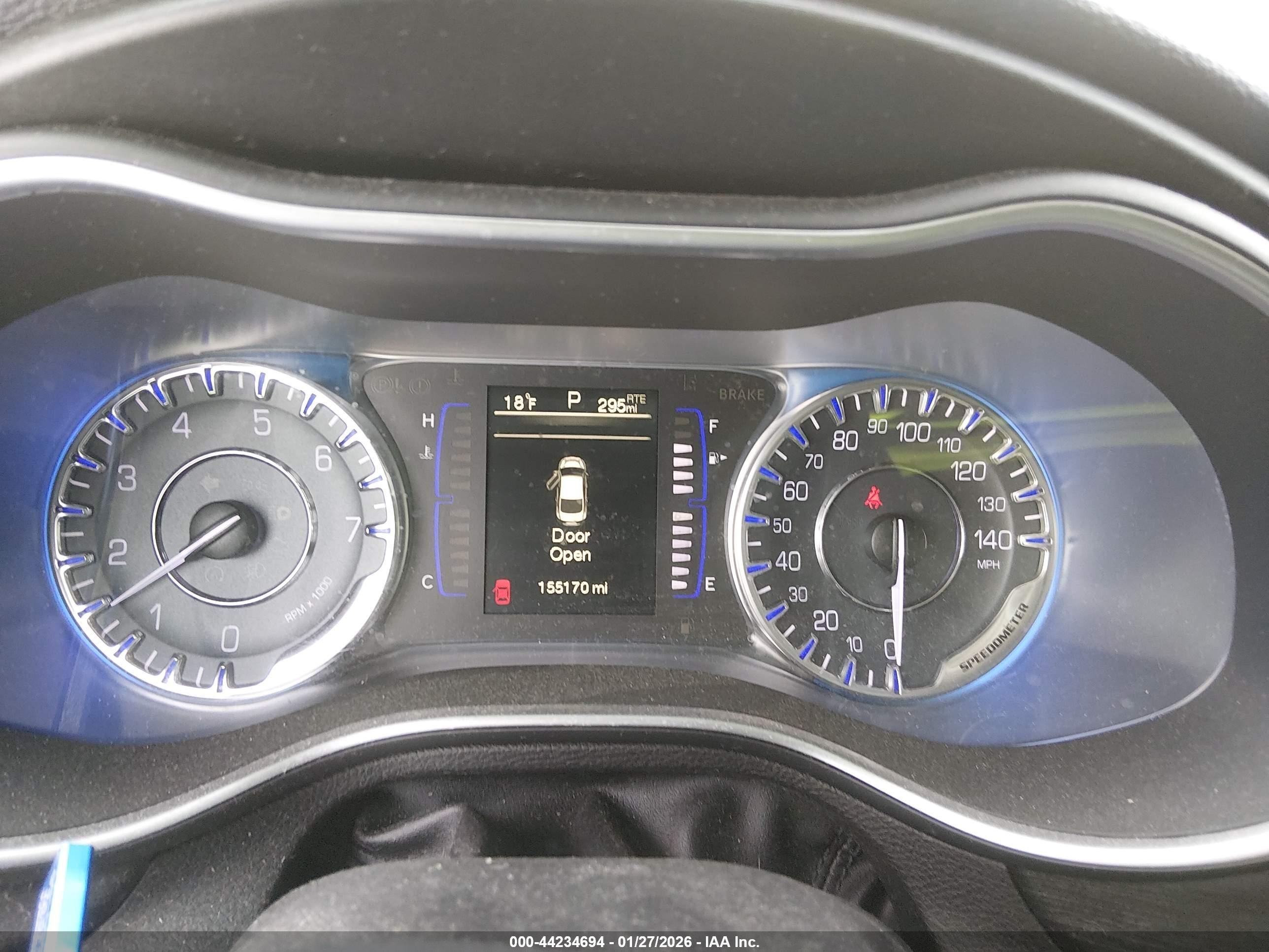 CHRYSLER 200 image 7