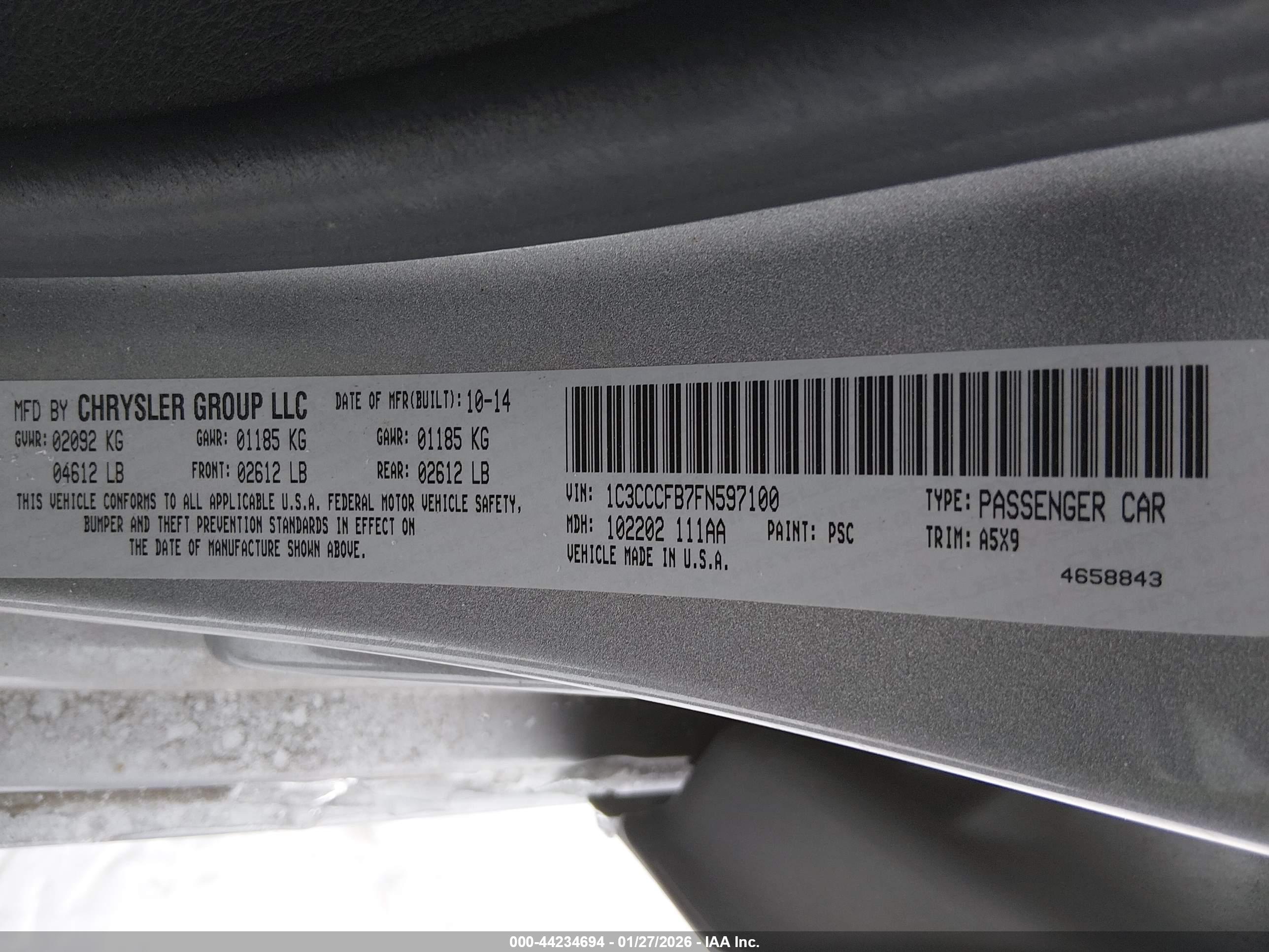 CHRYSLER 200 image 9