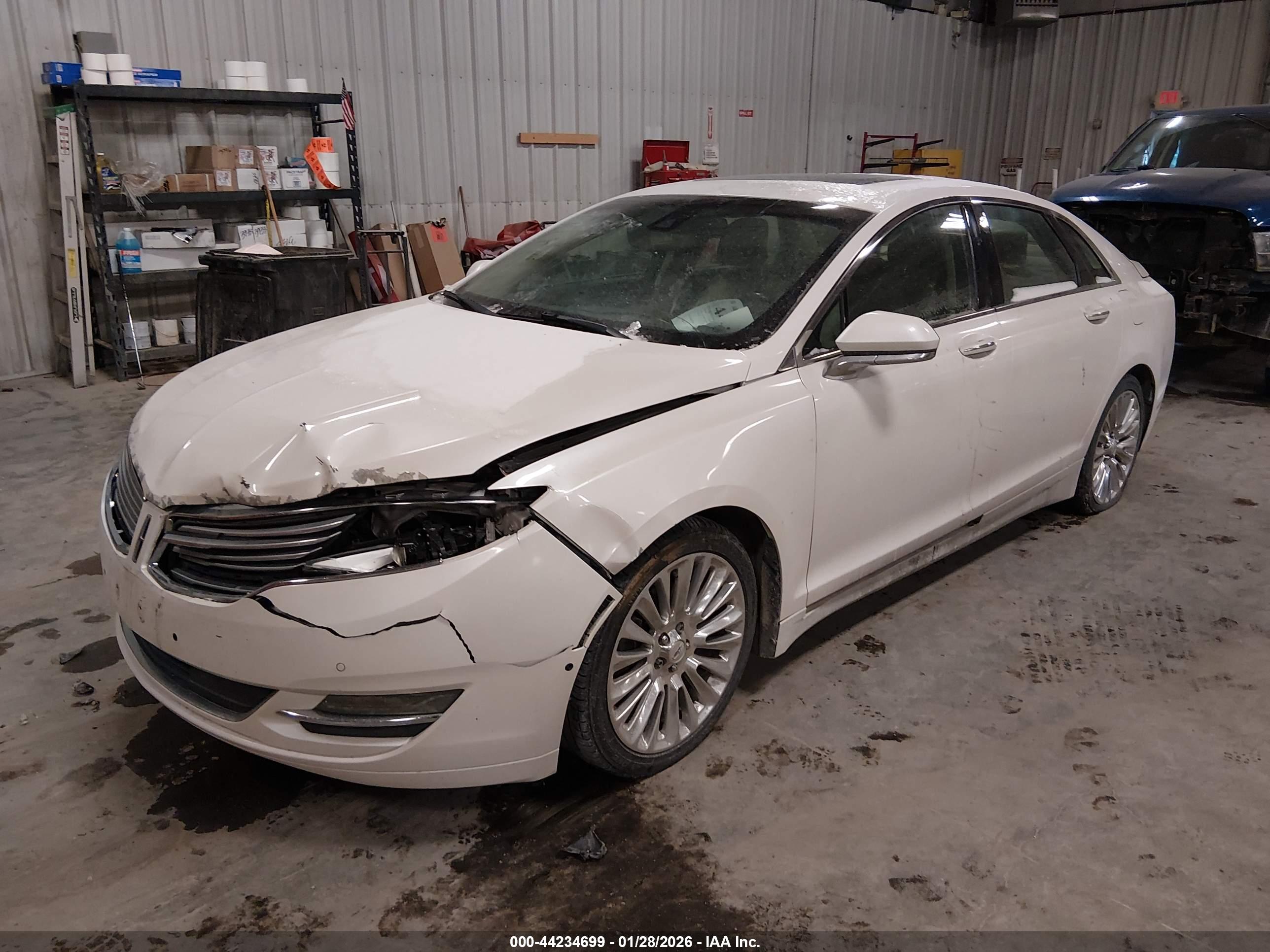 LINCOLN MKZ image 2