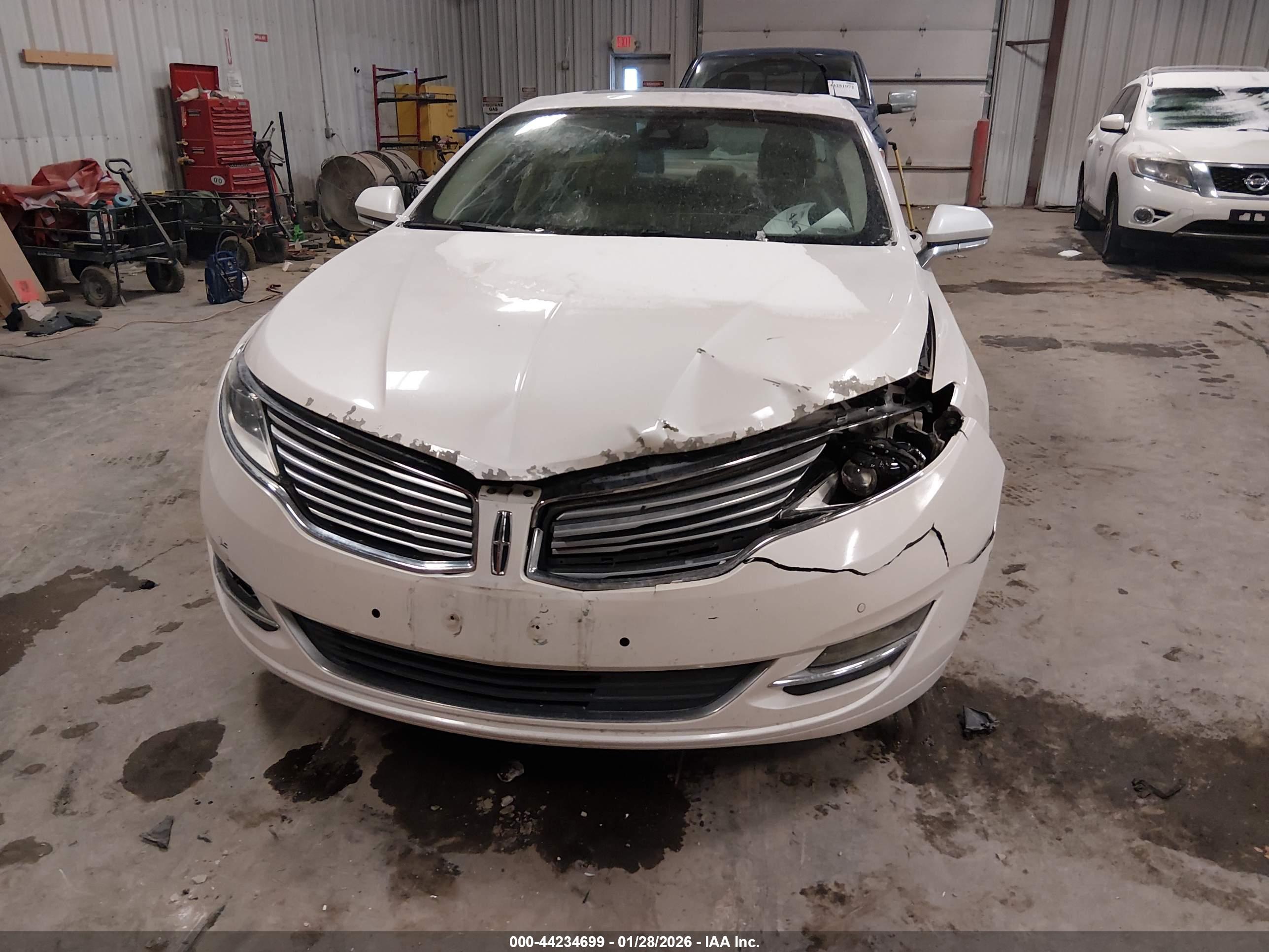 LINCOLN MKZ image 6