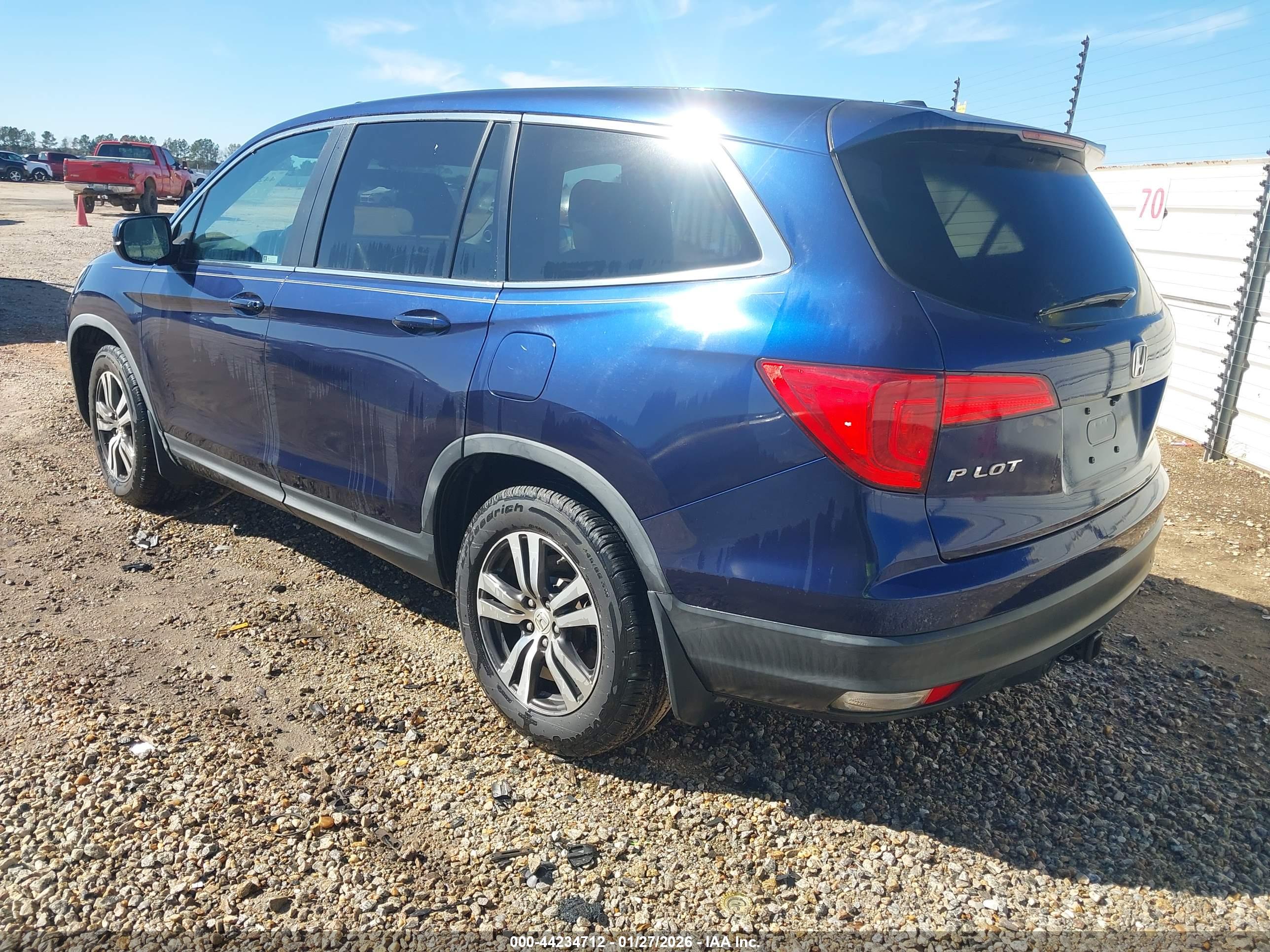 HONDA PILOT image 3