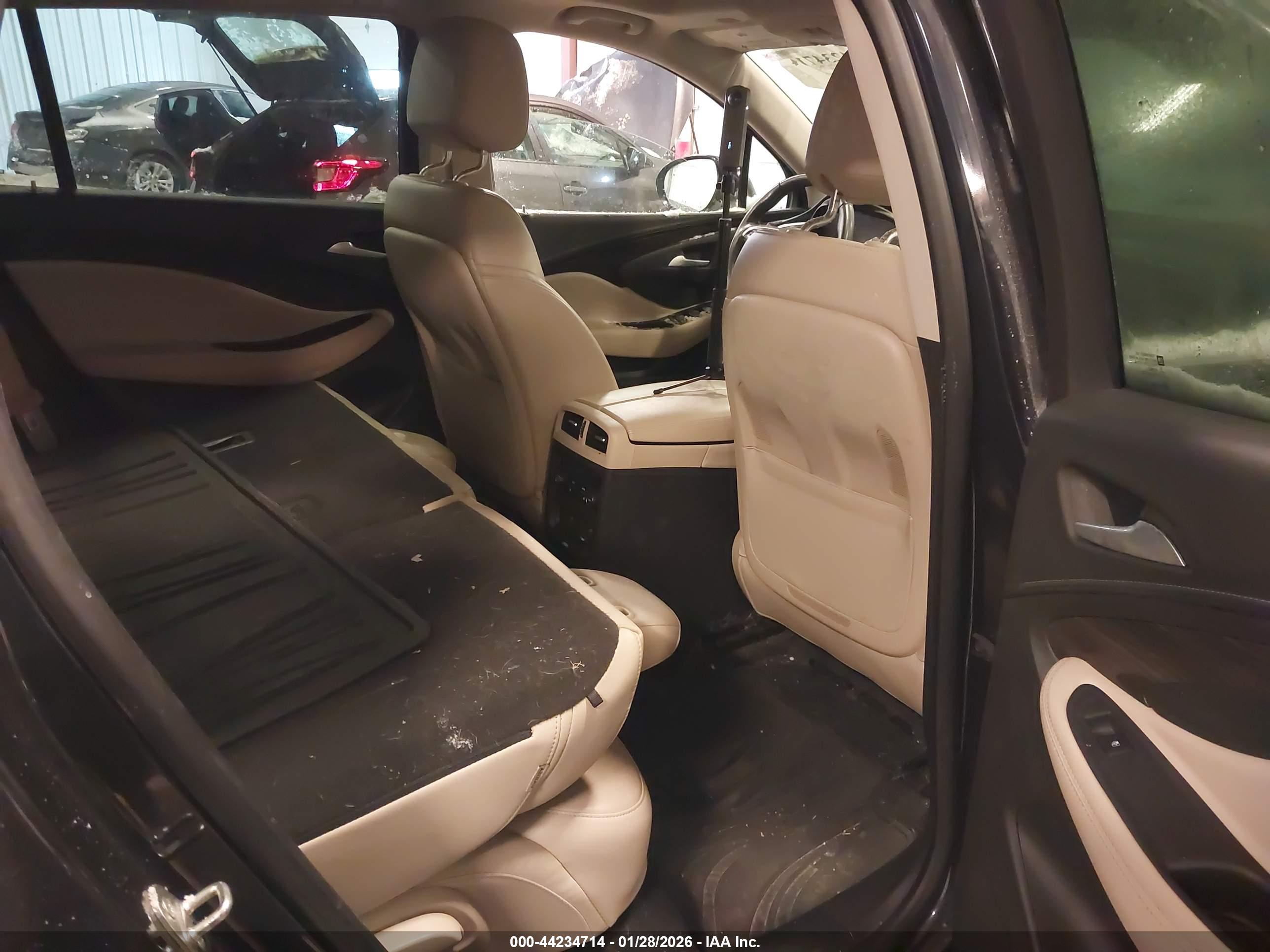 BUICK ENVISION image 8