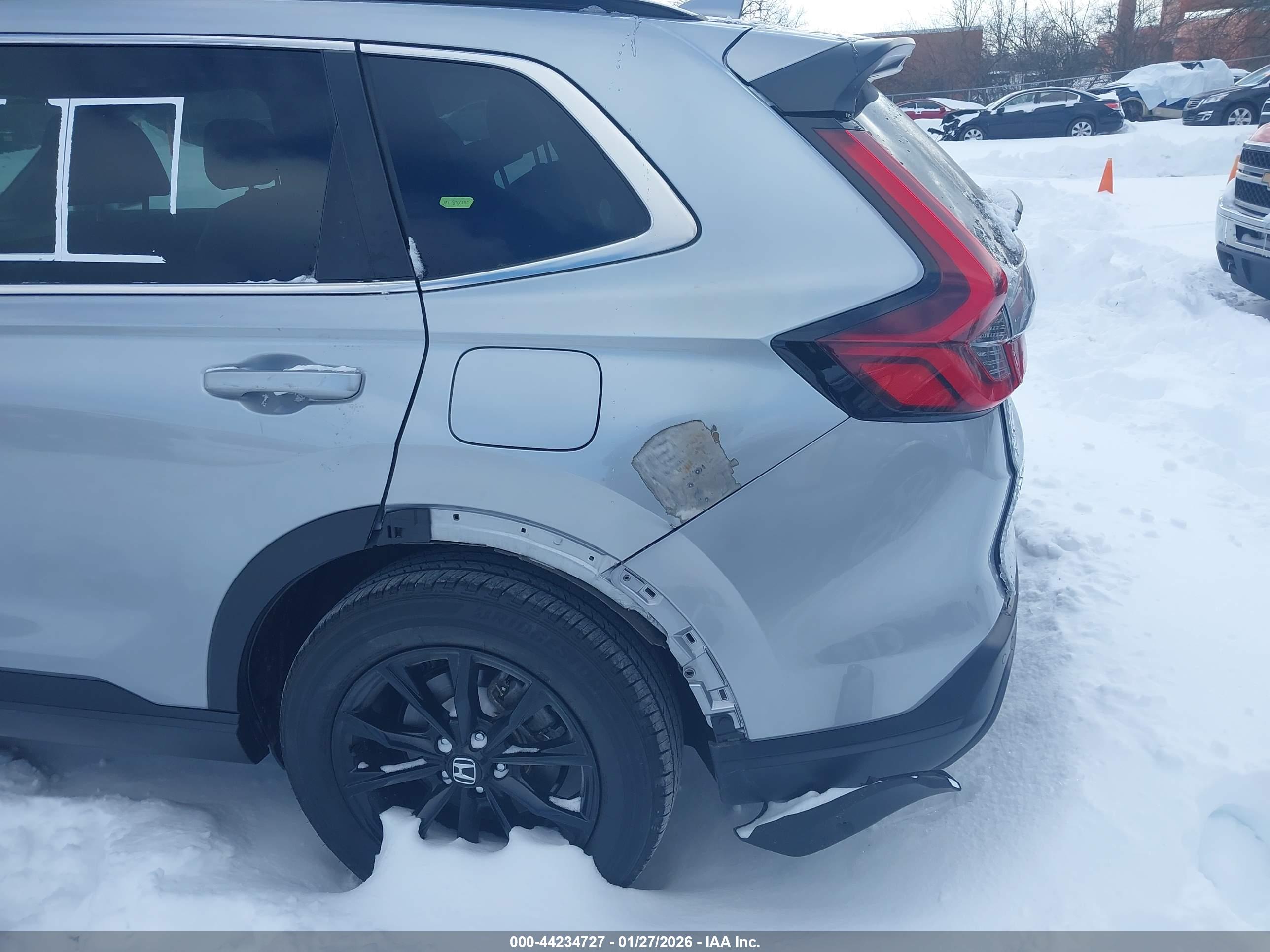 HONDA CR-V image 6