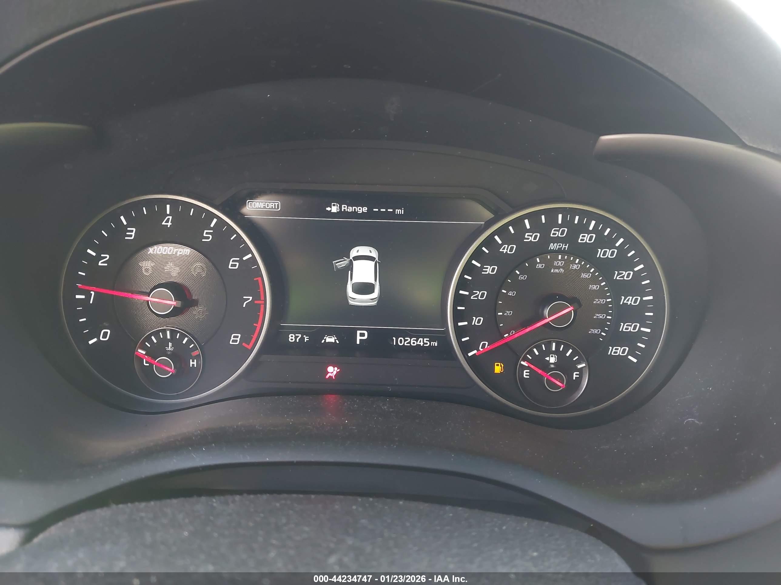 KIA STINGER image 7