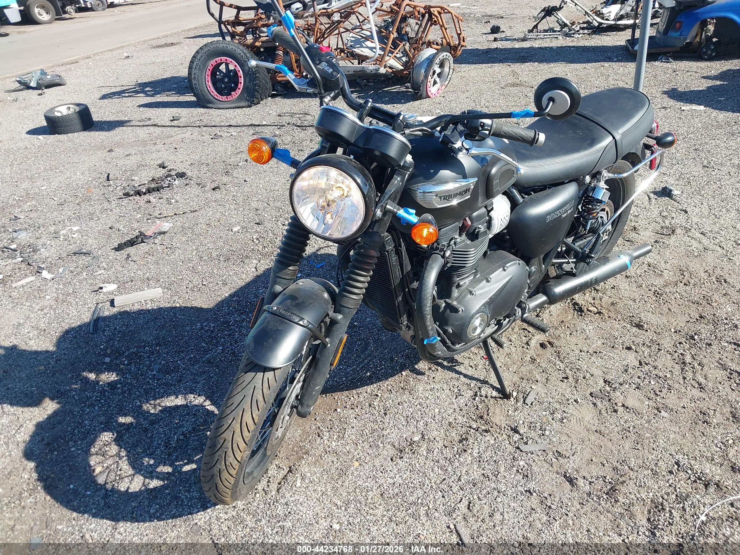 TRIUMPH MOTORCYCLE image 2