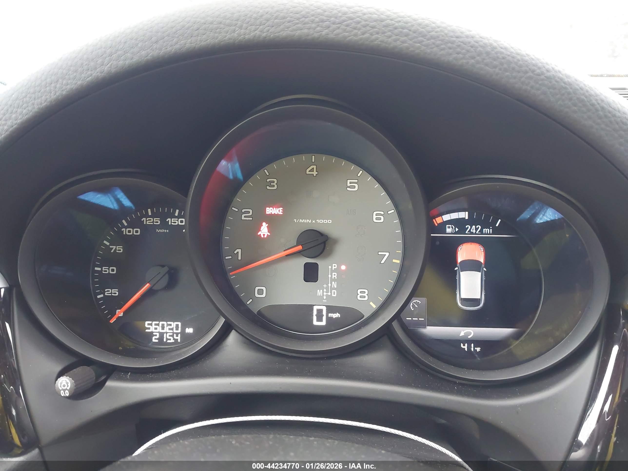 PORSCHE MACAN image 7