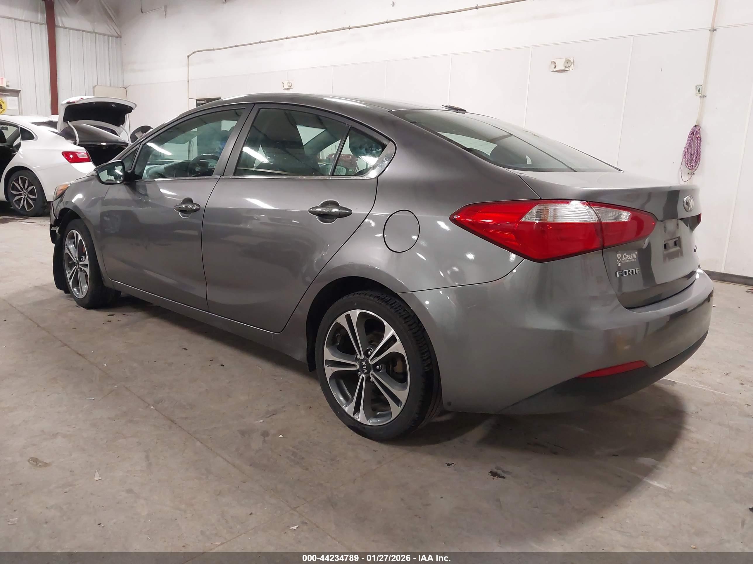 KIA FORTE image 3