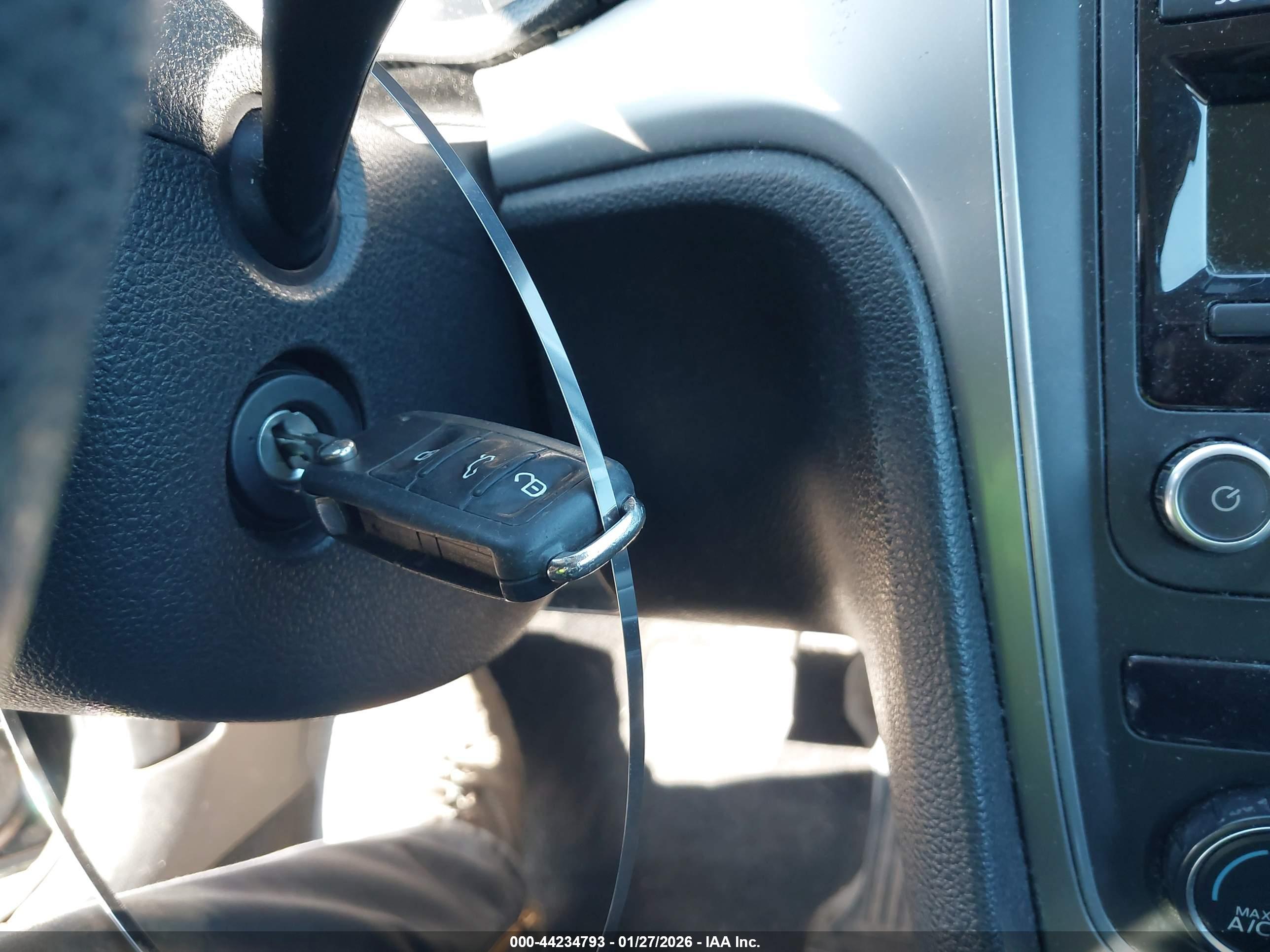 VOLKSWAGEN PASSAT image 11
