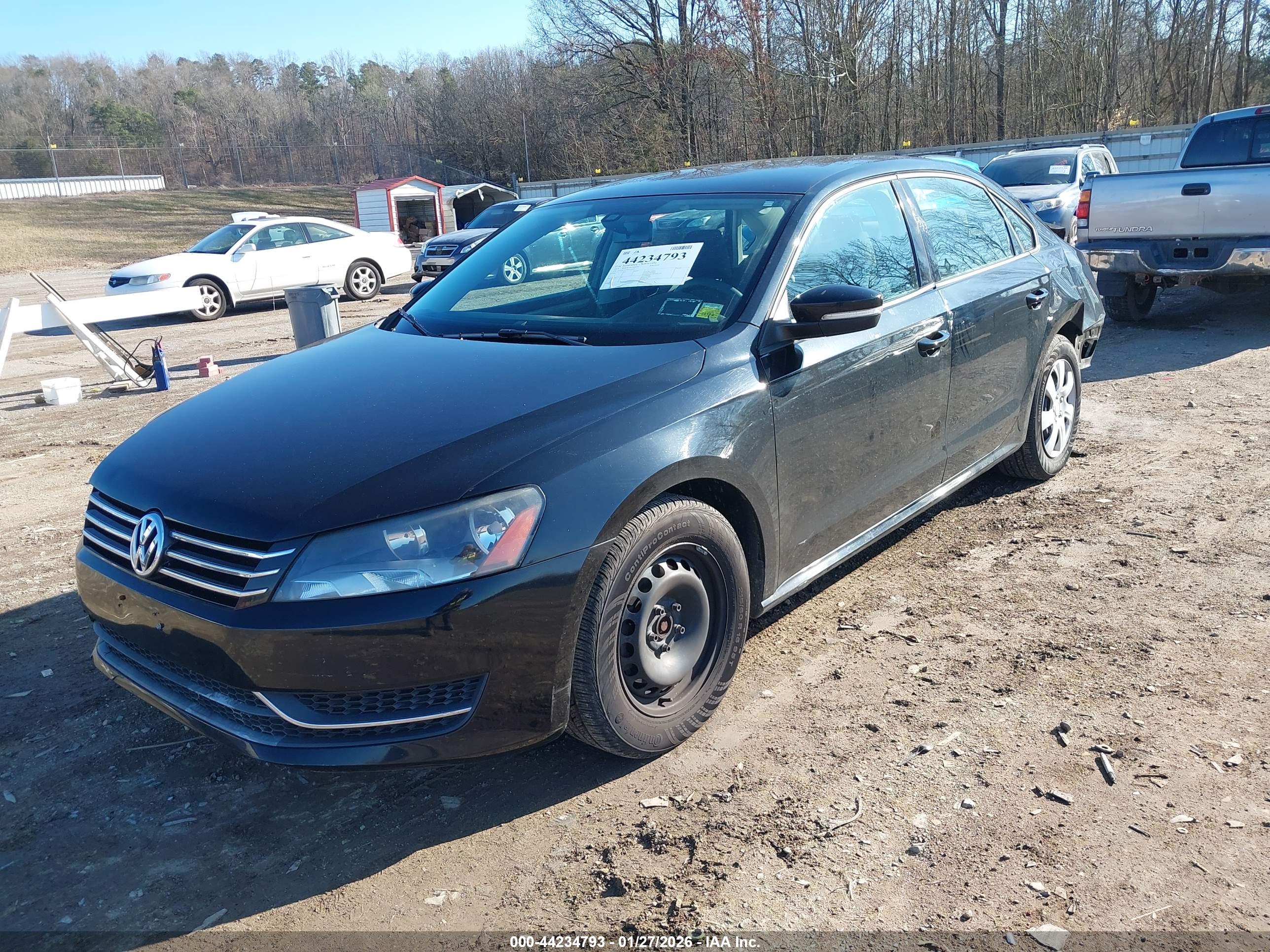 VOLKSWAGEN PASSAT image 2