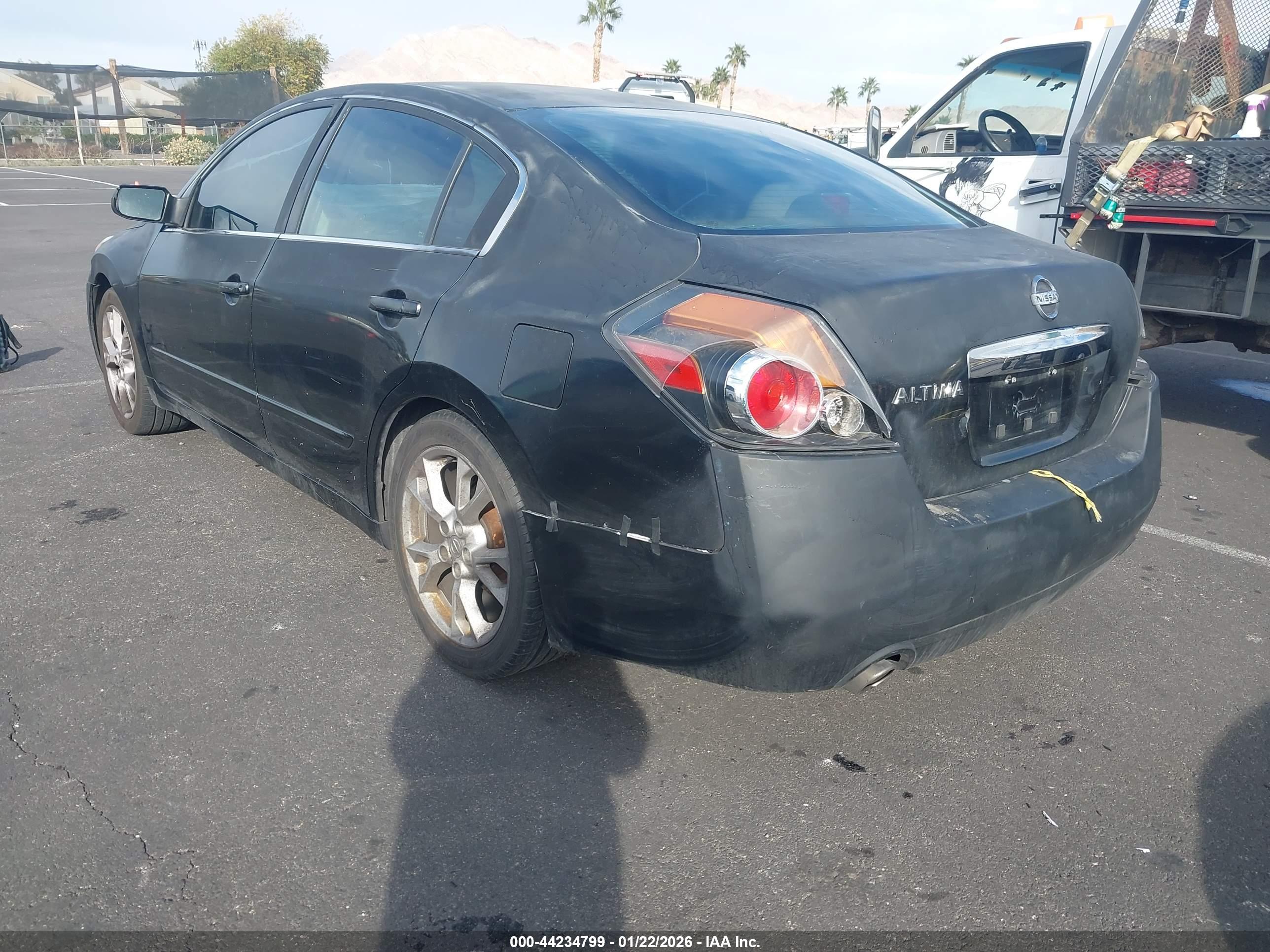 NISSAN ALTIMA image 3