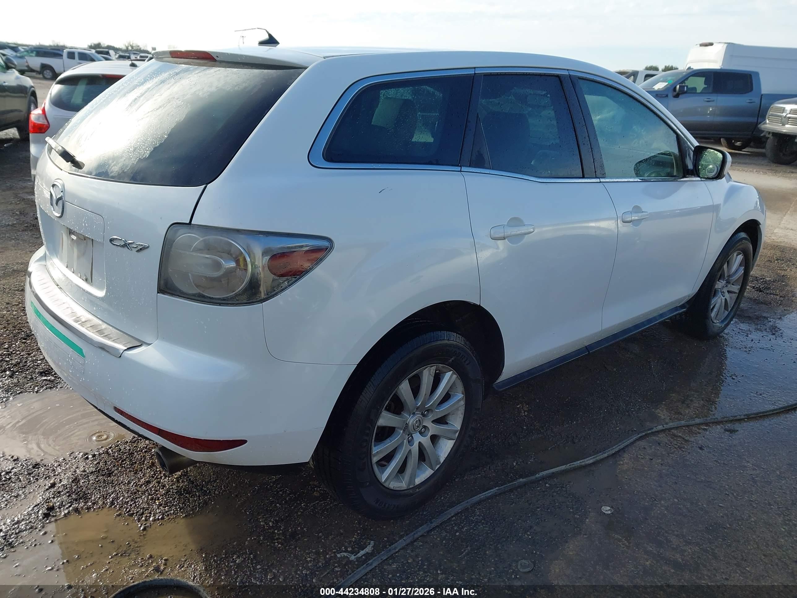MAZDA CX-7 image 4