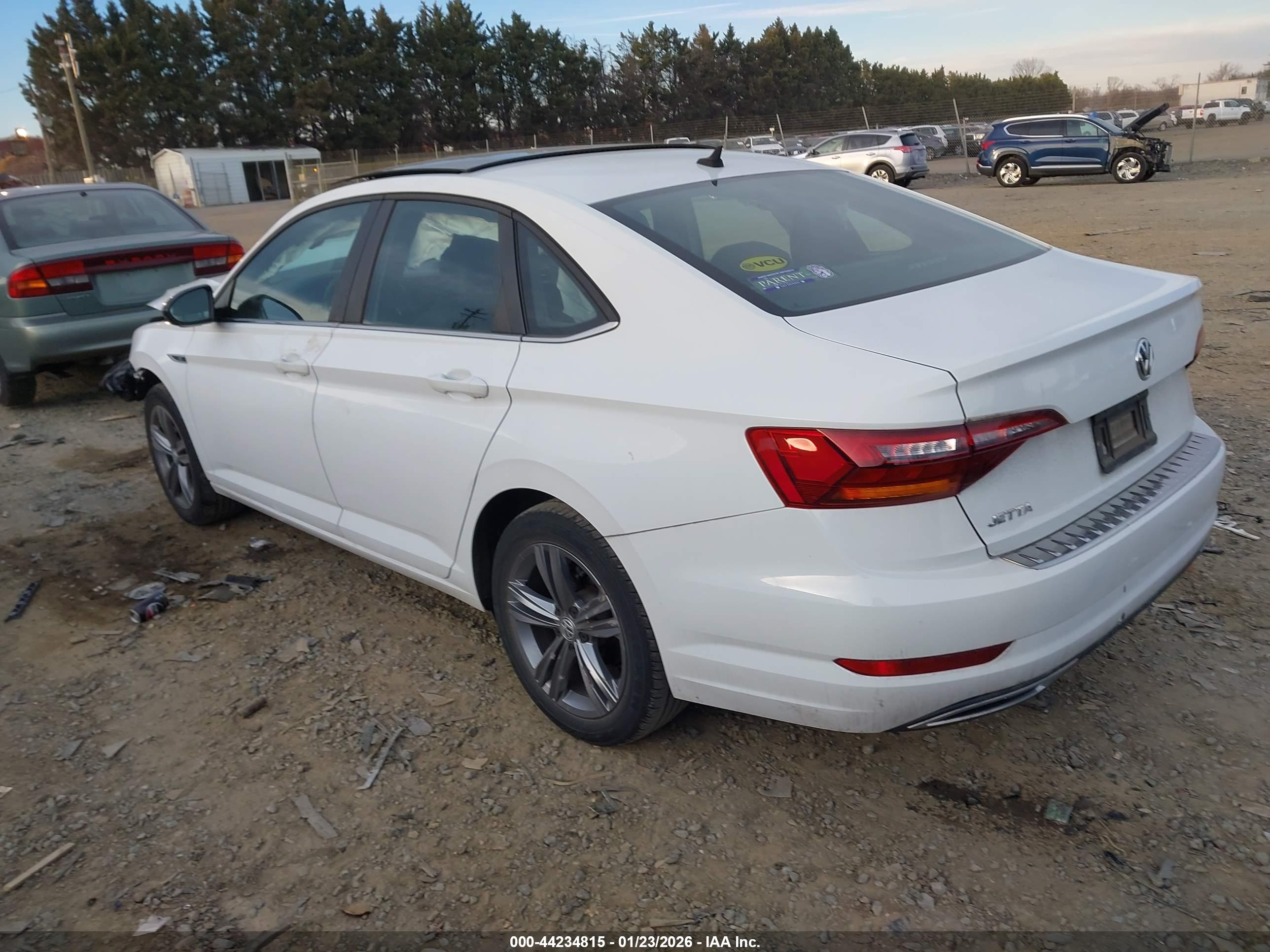 VOLKSWAGEN JETTA image 3