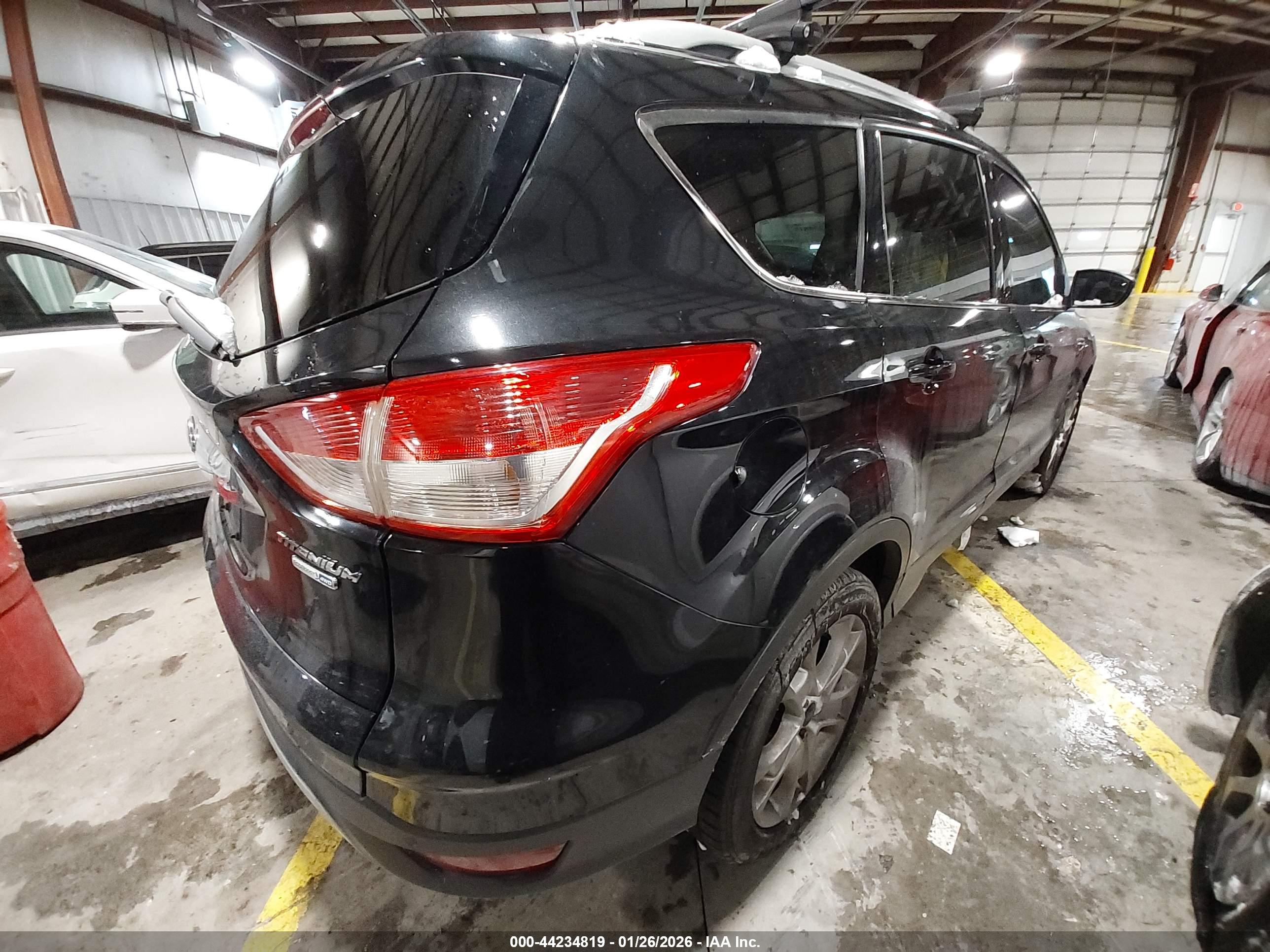 FORD ESCAPE image 4