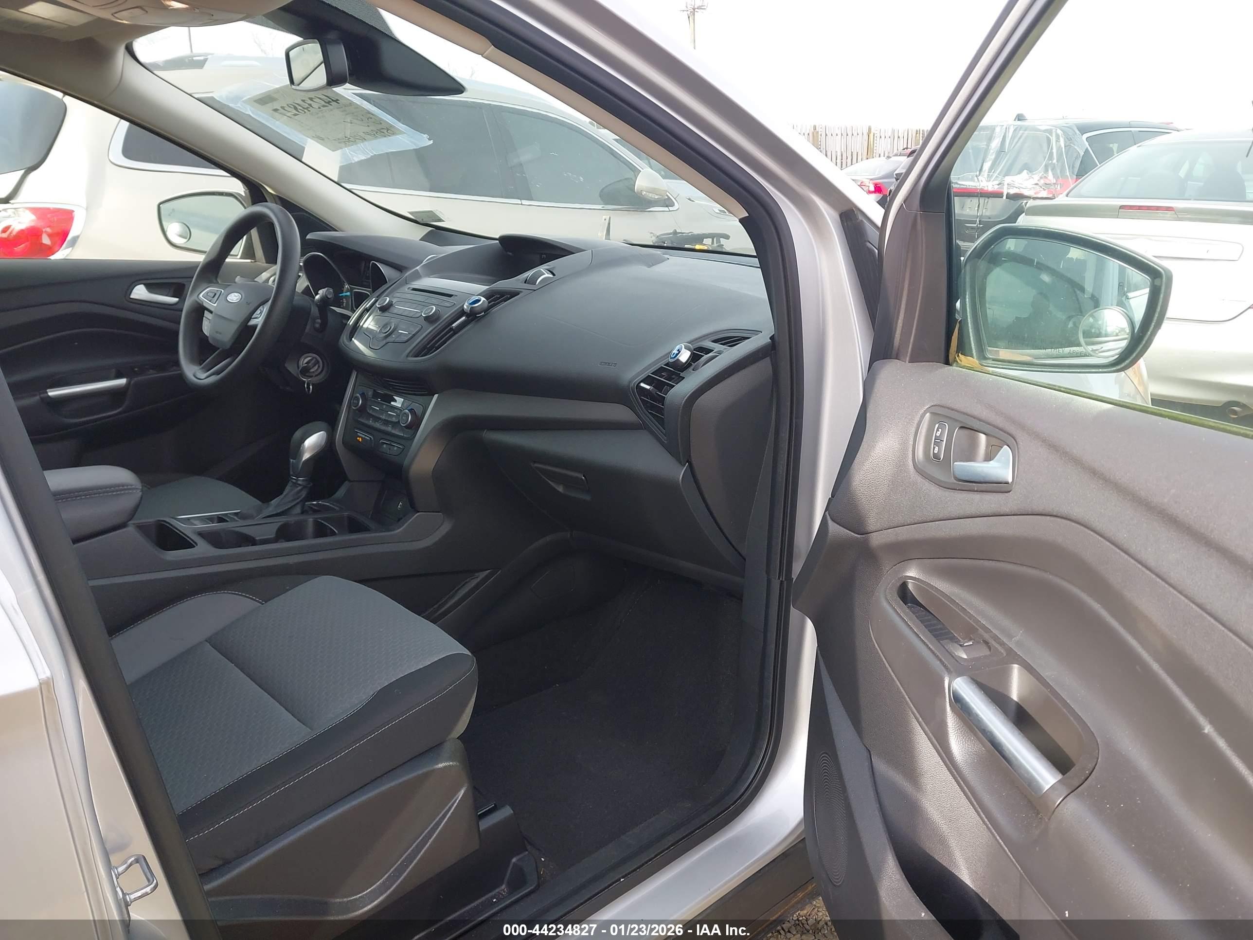 FORD ESCAPE image 5