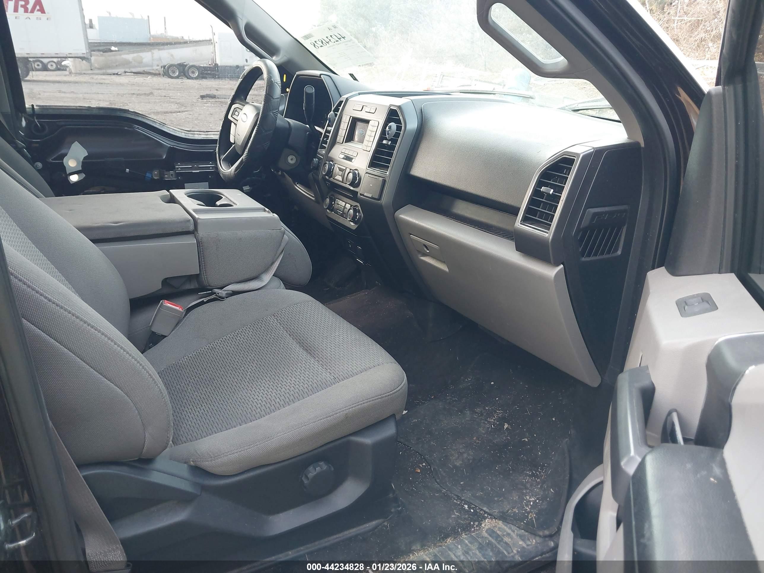 FORD F-150 image 5