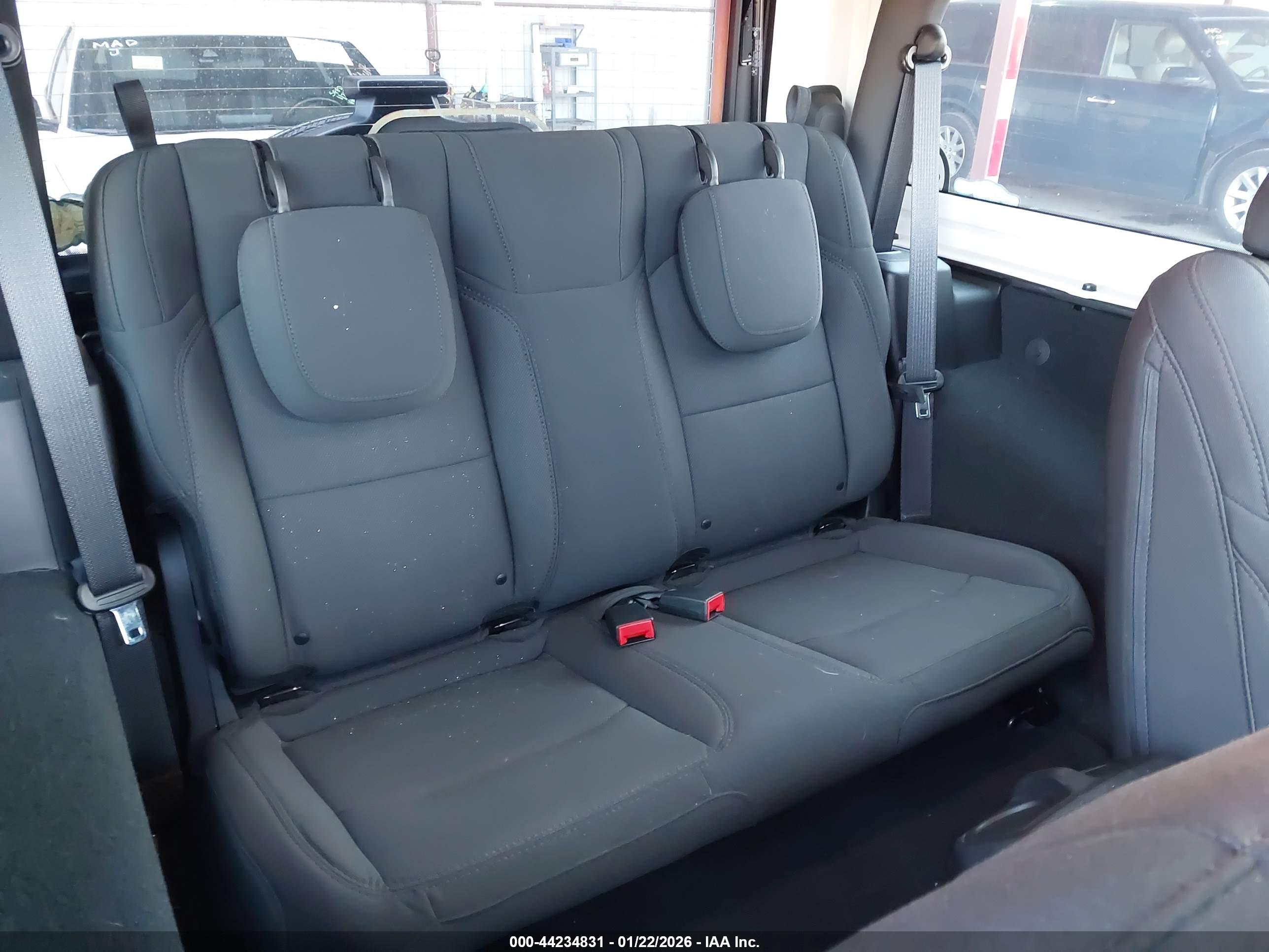 JEEP WRANGLER image 8