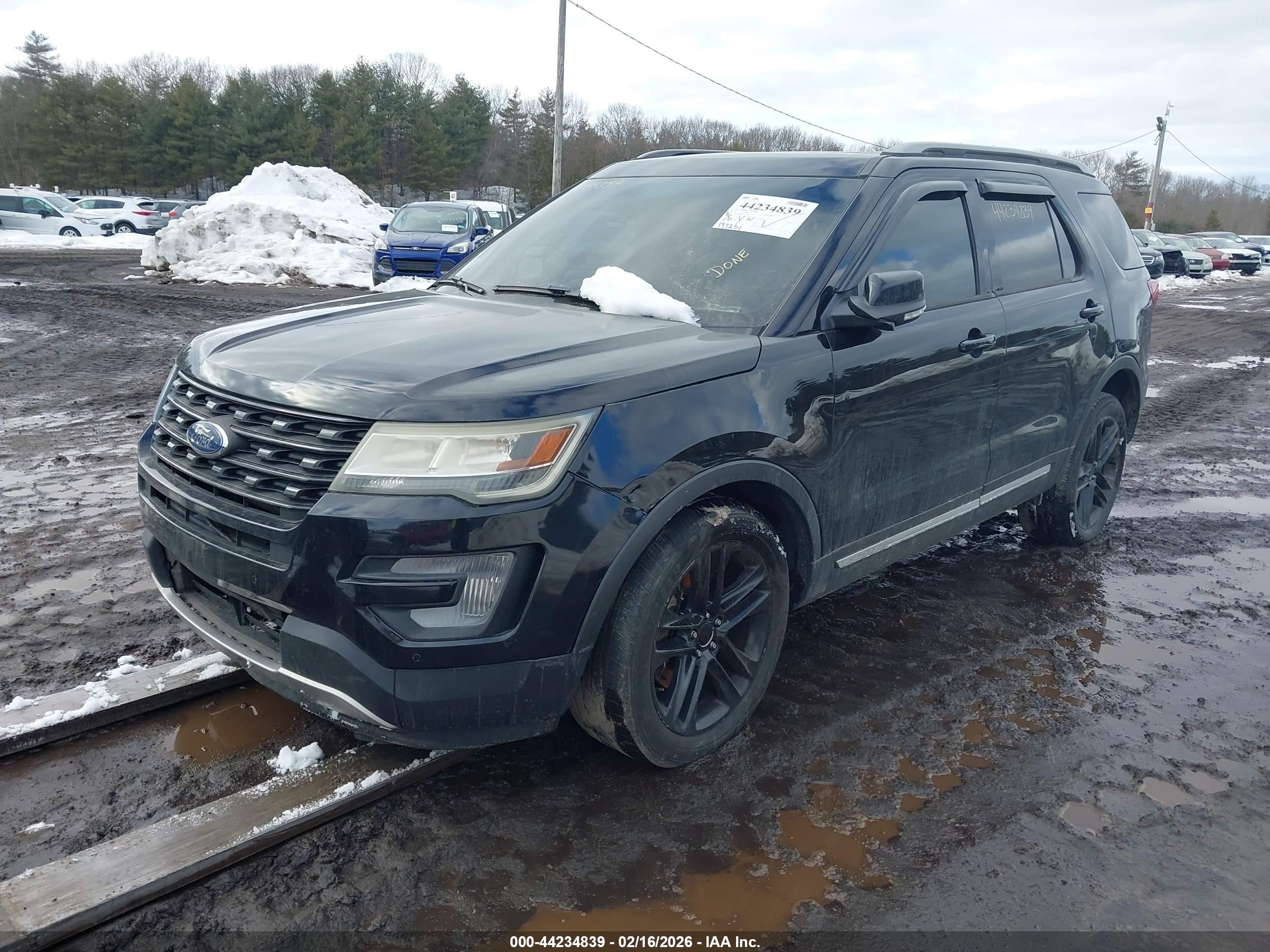FORD EXPLORER image 2