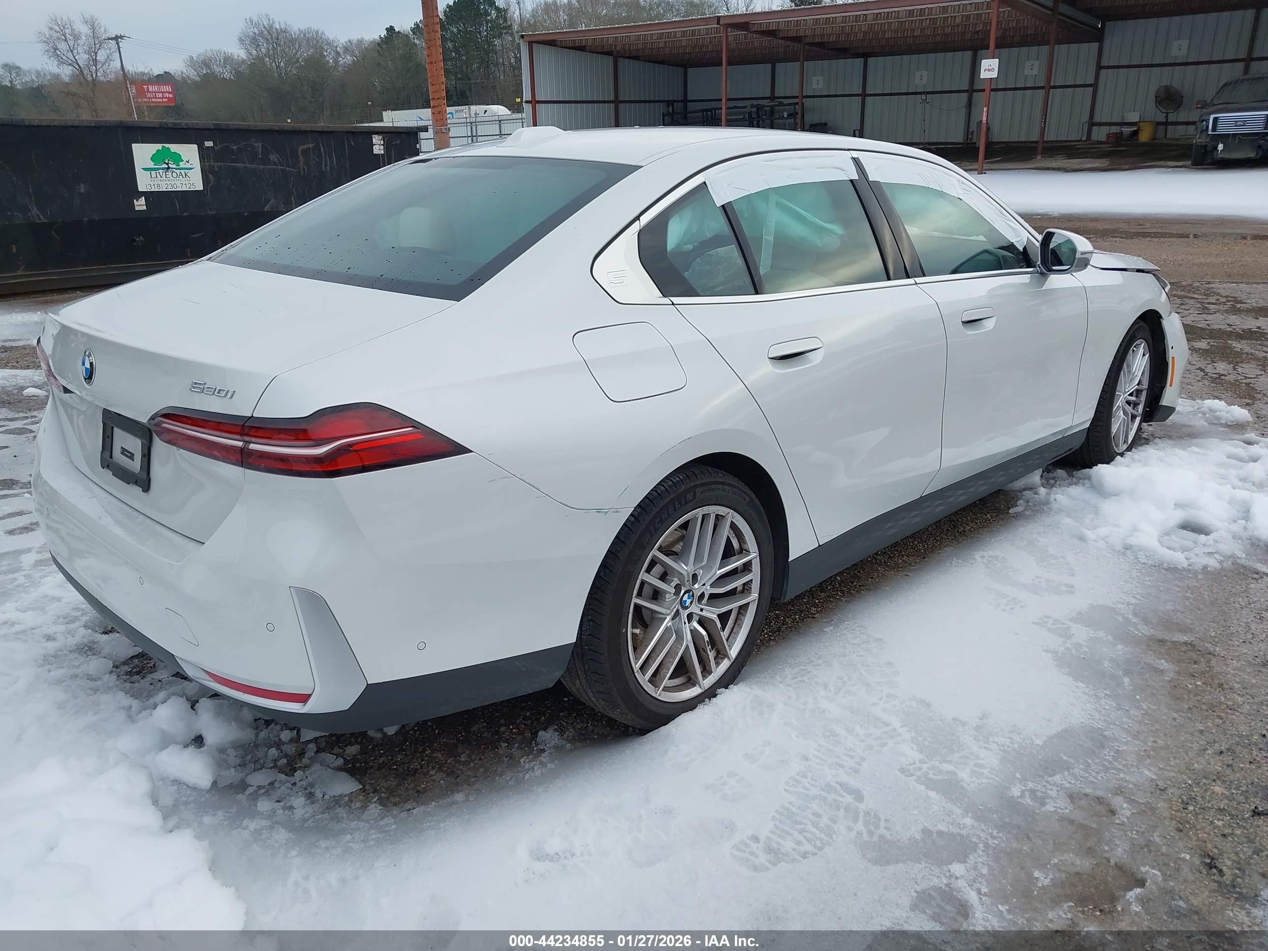 BMW 530I image 4