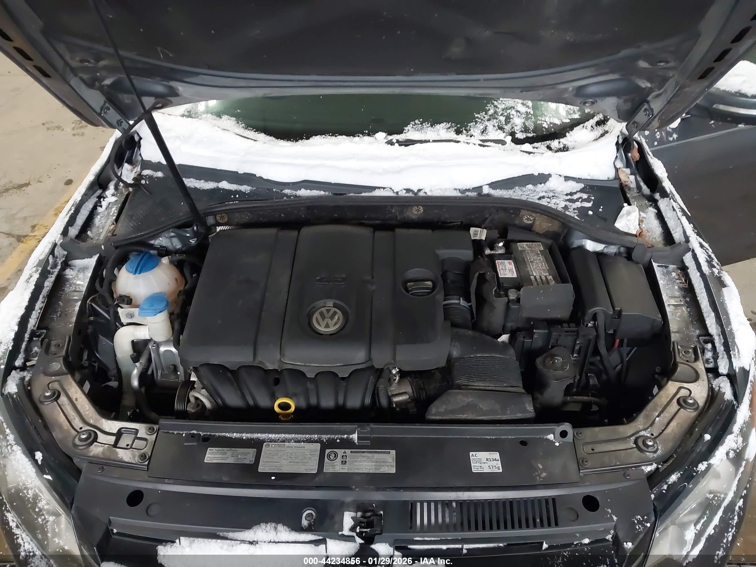 VOLKSWAGEN PASSAT image 10