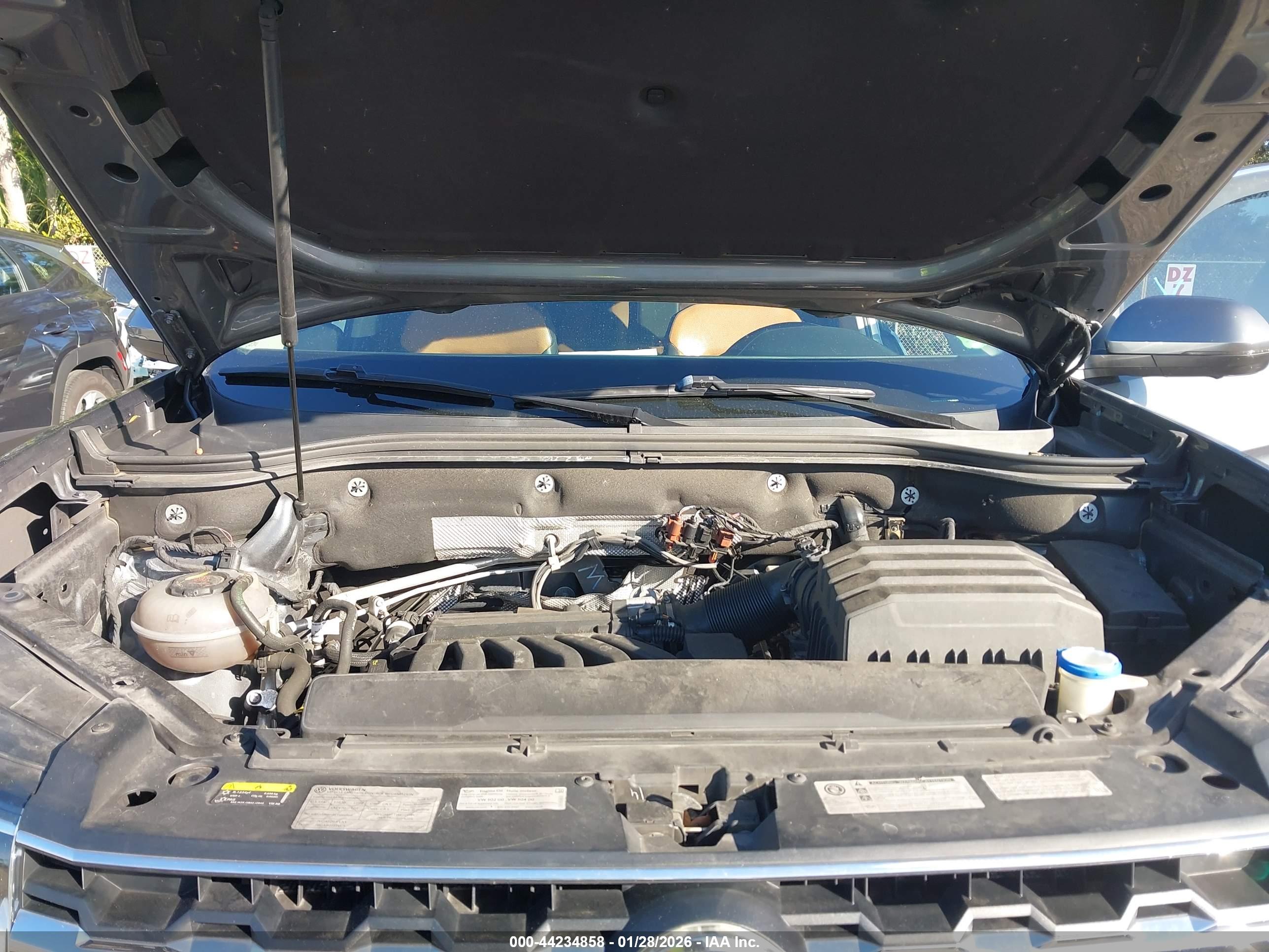 VOLKSWAGEN ATLAS image 10