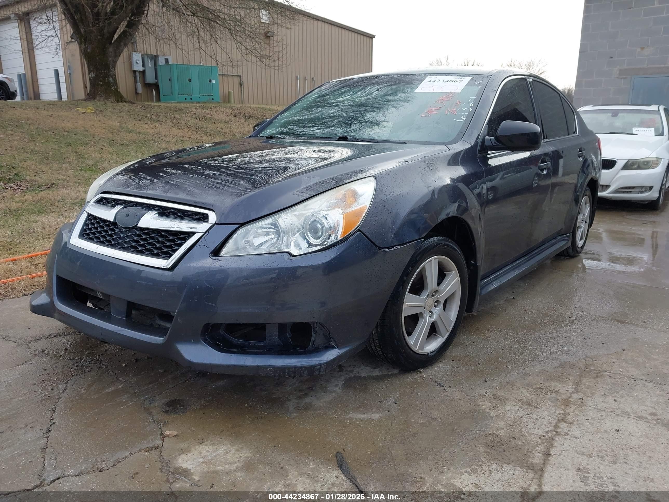 SUBARU LEGACY image 2