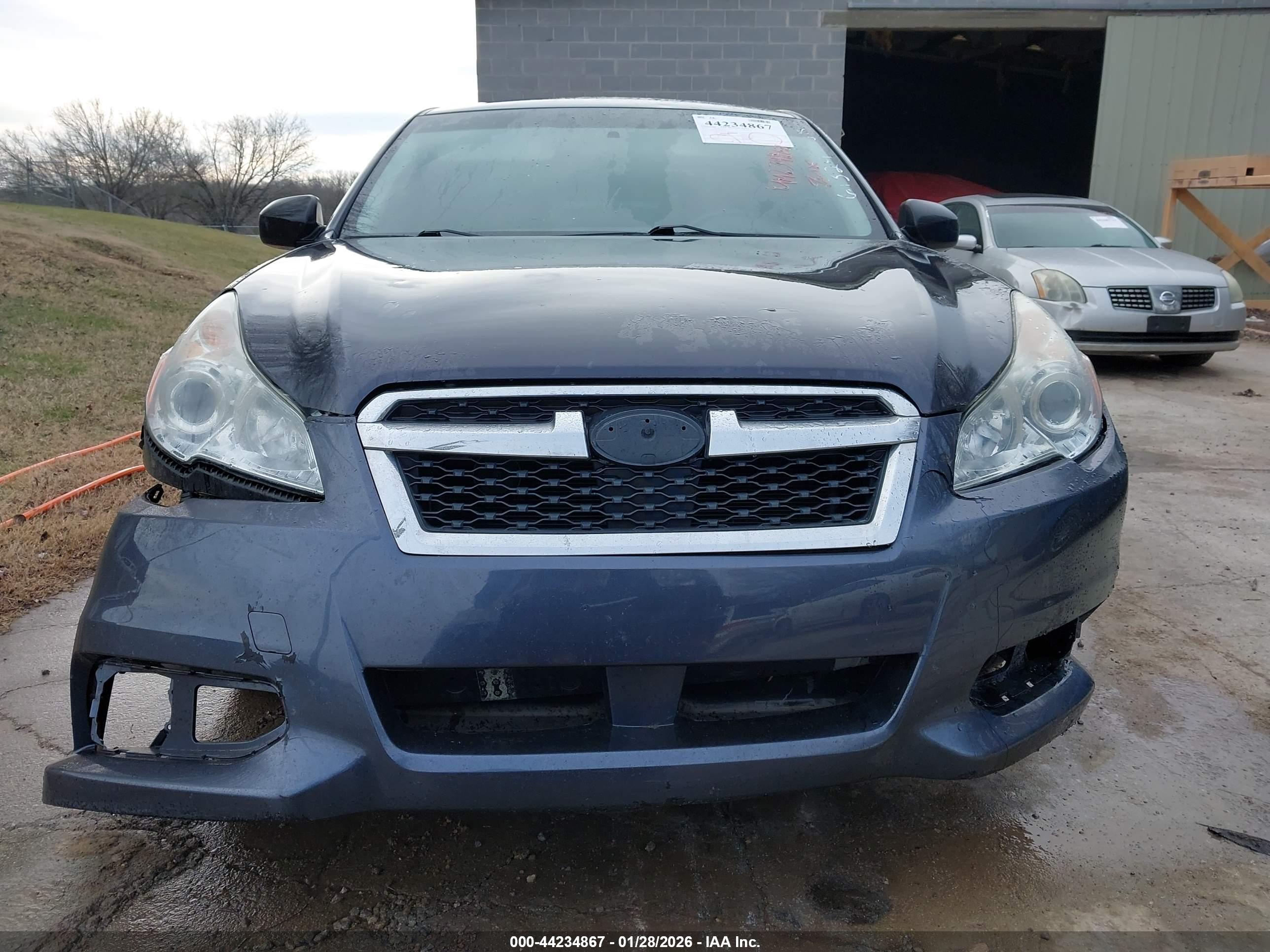 SUBARU LEGACY image 6