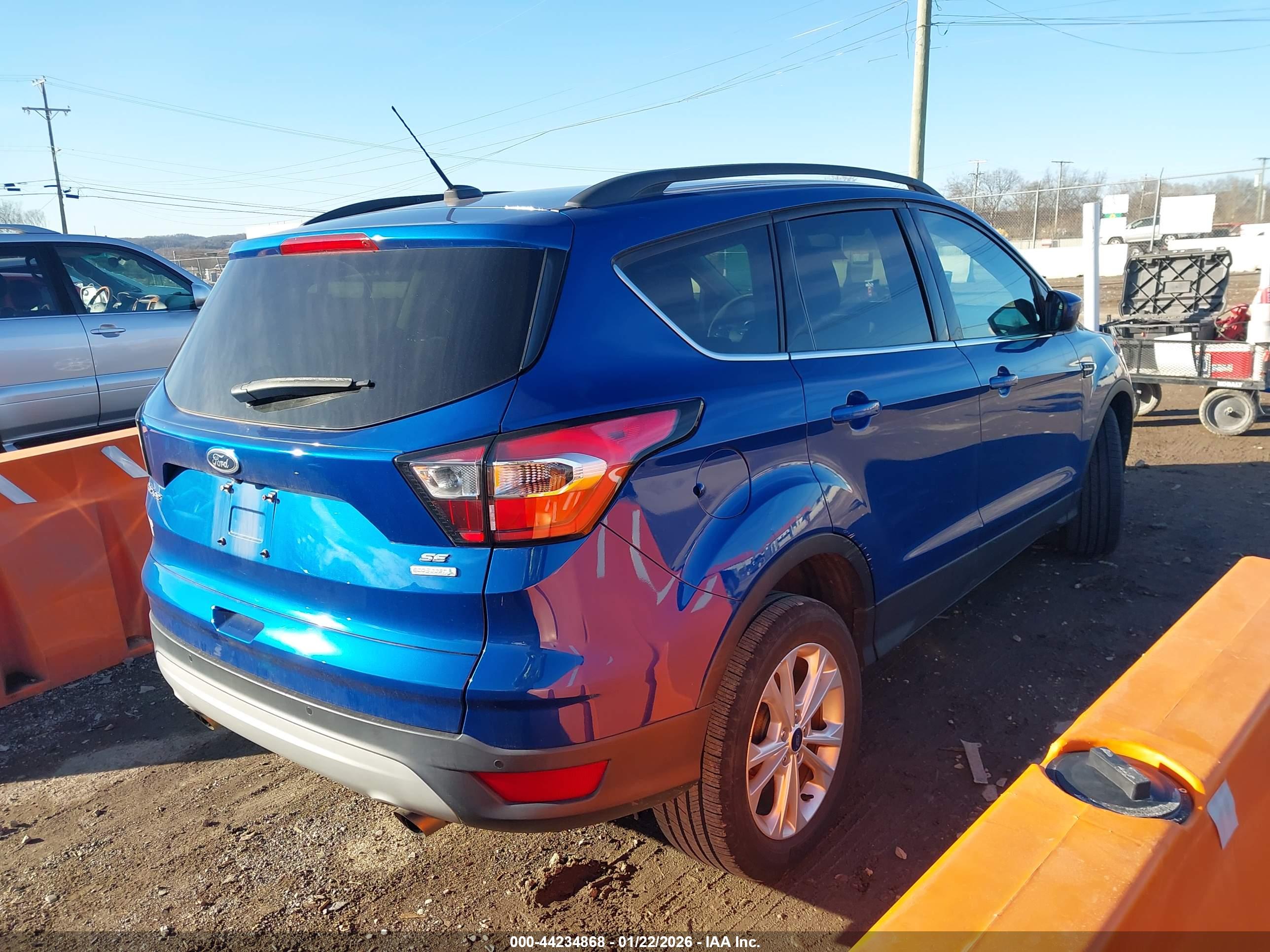 FORD ESCAPE image 4