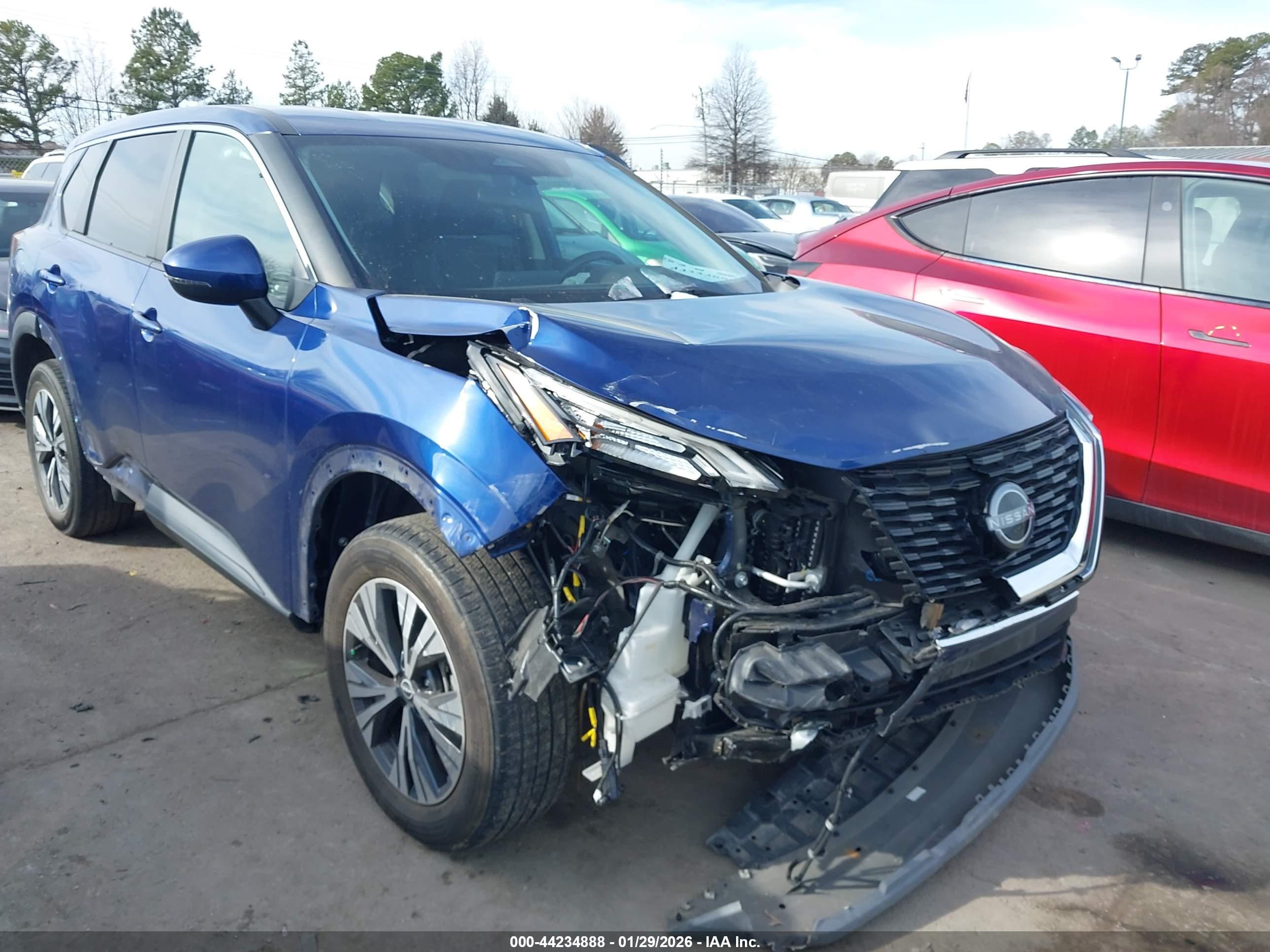 NISSAN ROGUE image 6